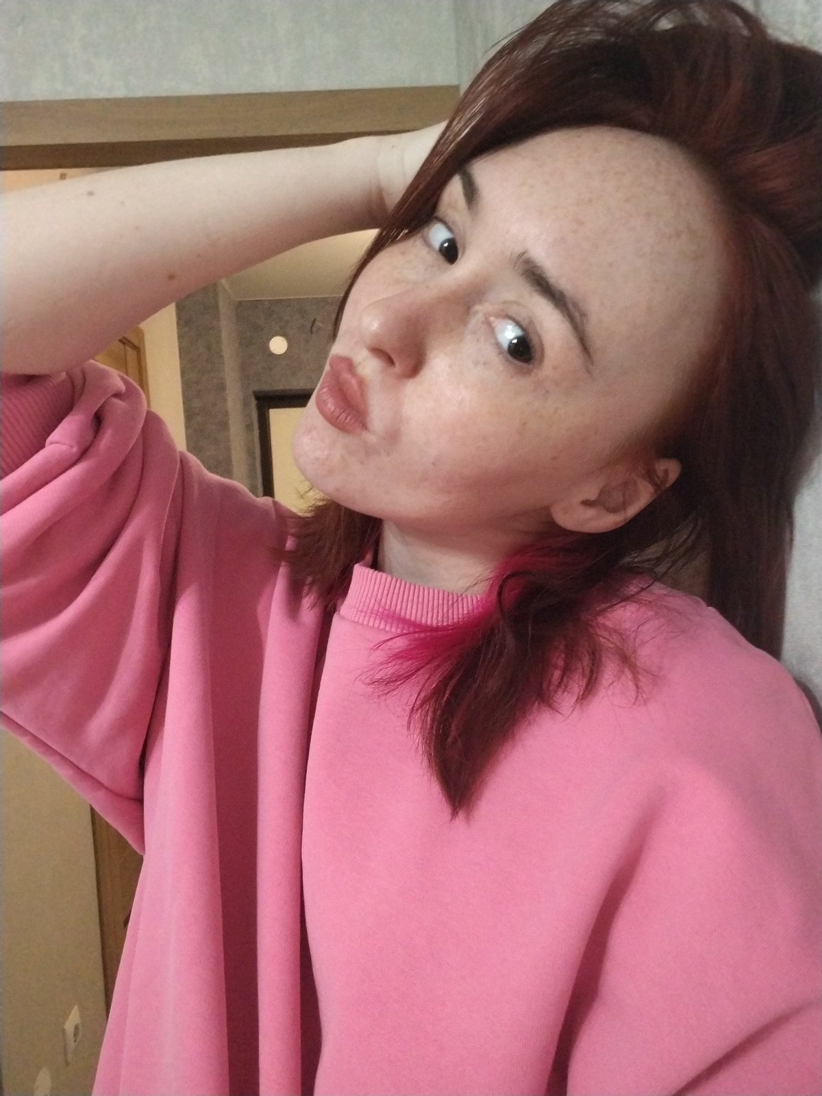 Woman documents evening routine and city views in Izhevsk
