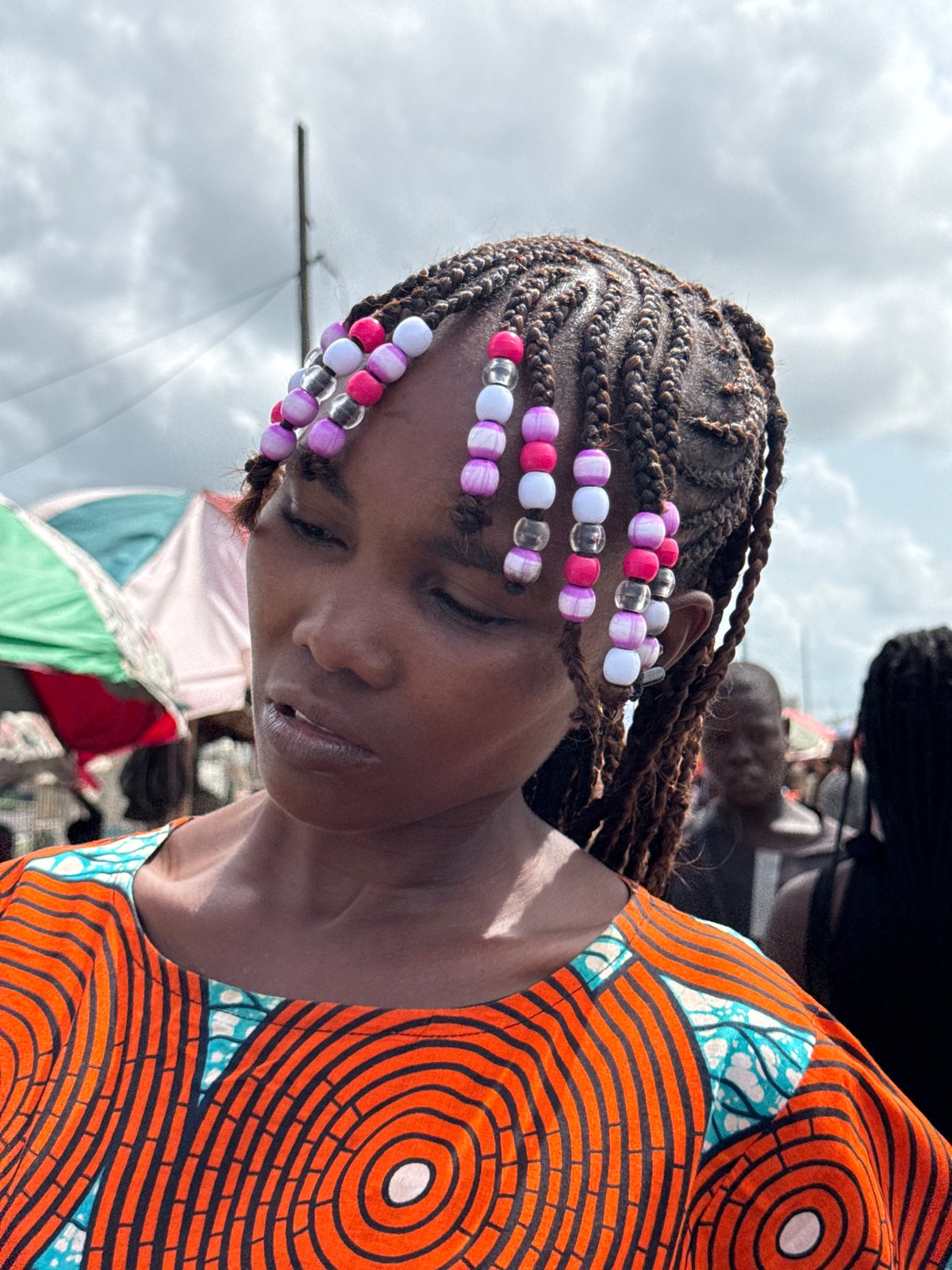 Street vendors conduct daily commerce in Lekki Nigeria