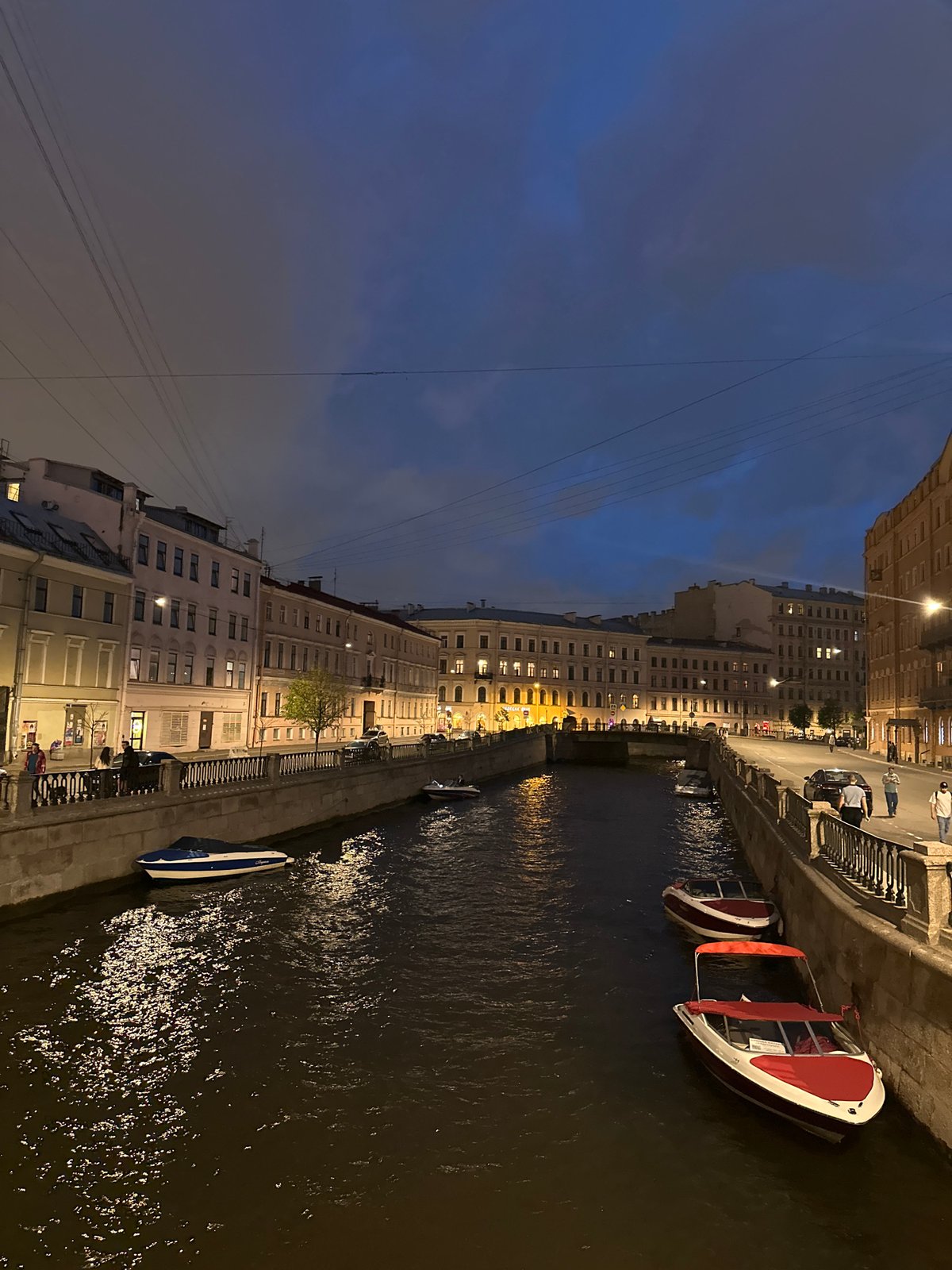 Witness documents Russian cityscapes during evening twilight hour
