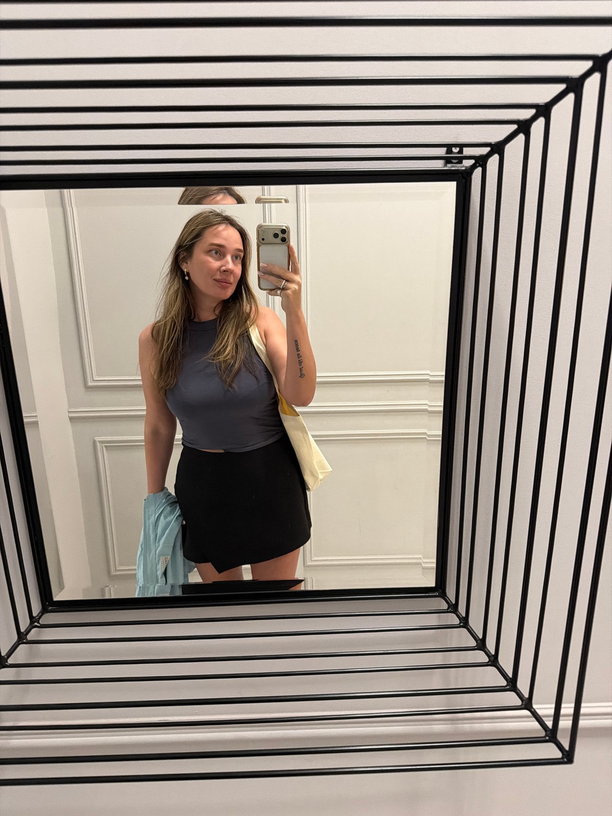 Woman takes mirror selfie in Moscow