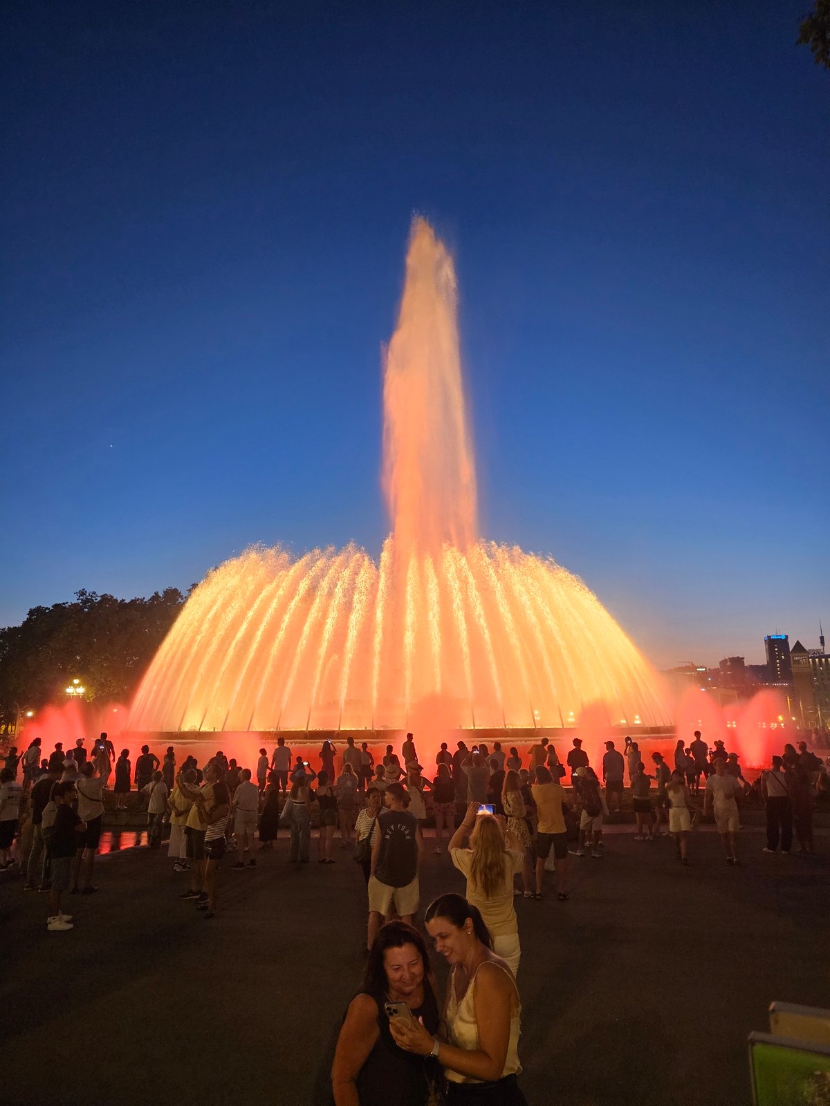 Magic Fountain of Montjuïc lights up a Barcelona evening