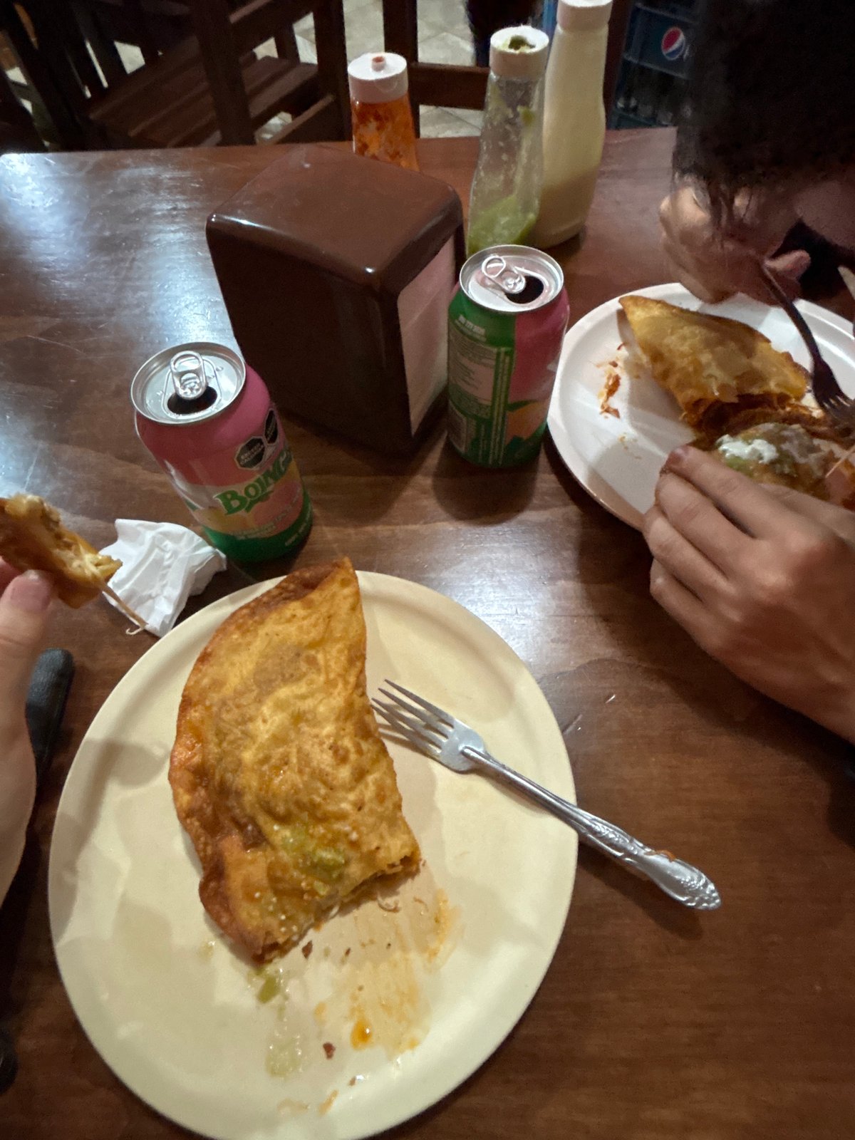 Late night dining captured in San Andrés Cholula