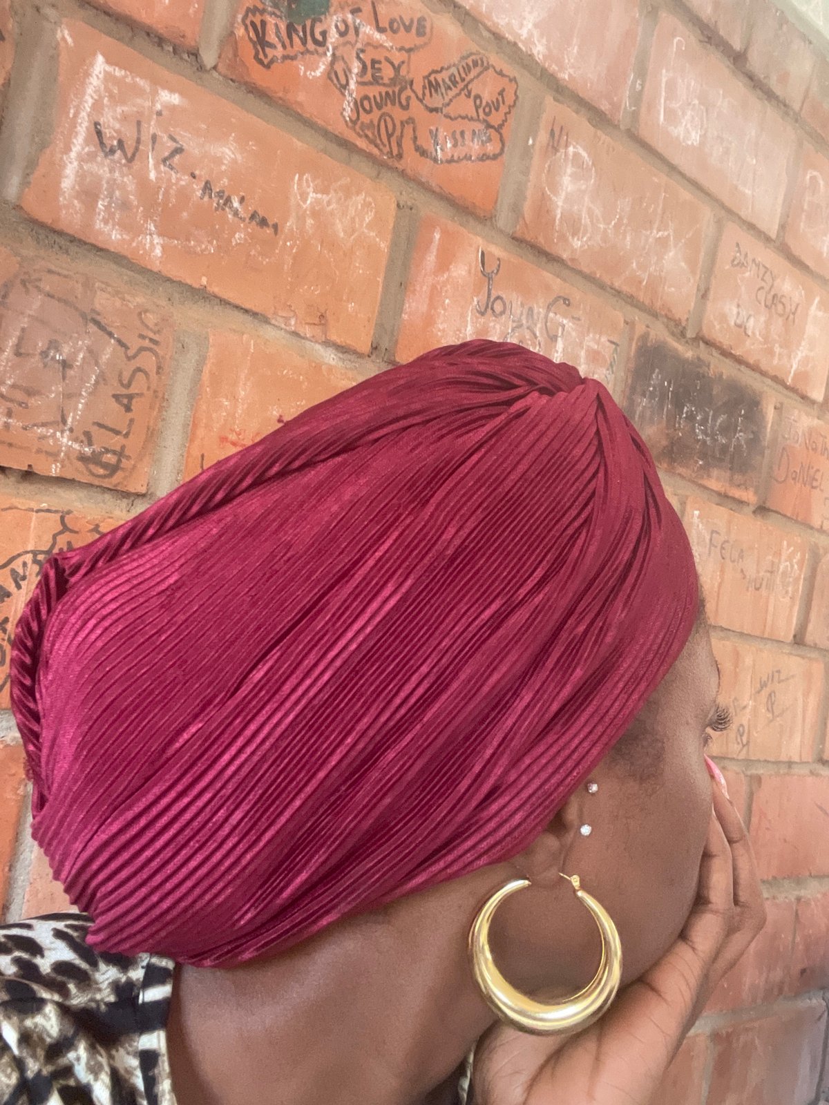 Nigerian TV segment spotlights luxury fashion accessories and FIRS branding