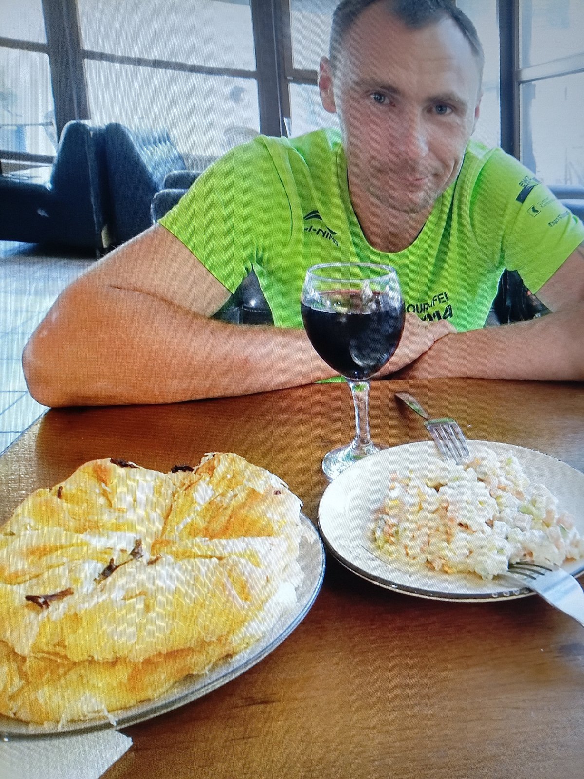 A summer evening in Tiraspol — food, river views, and everyday life
