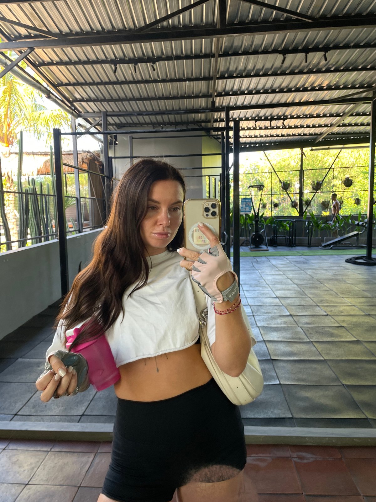 Selfies in Mengwi: gym interior and bamboo canopy