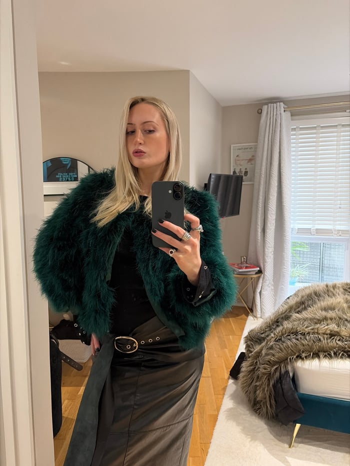 Person takes mirror selfies at London residence