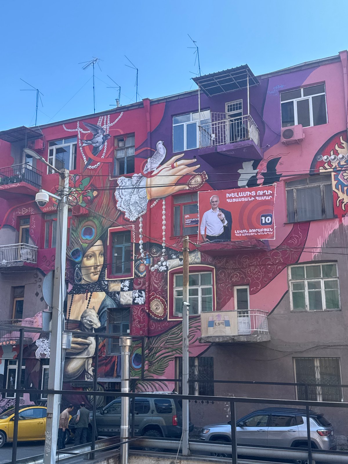 Weekend morning scenes captured across central Yerevan, Armenia