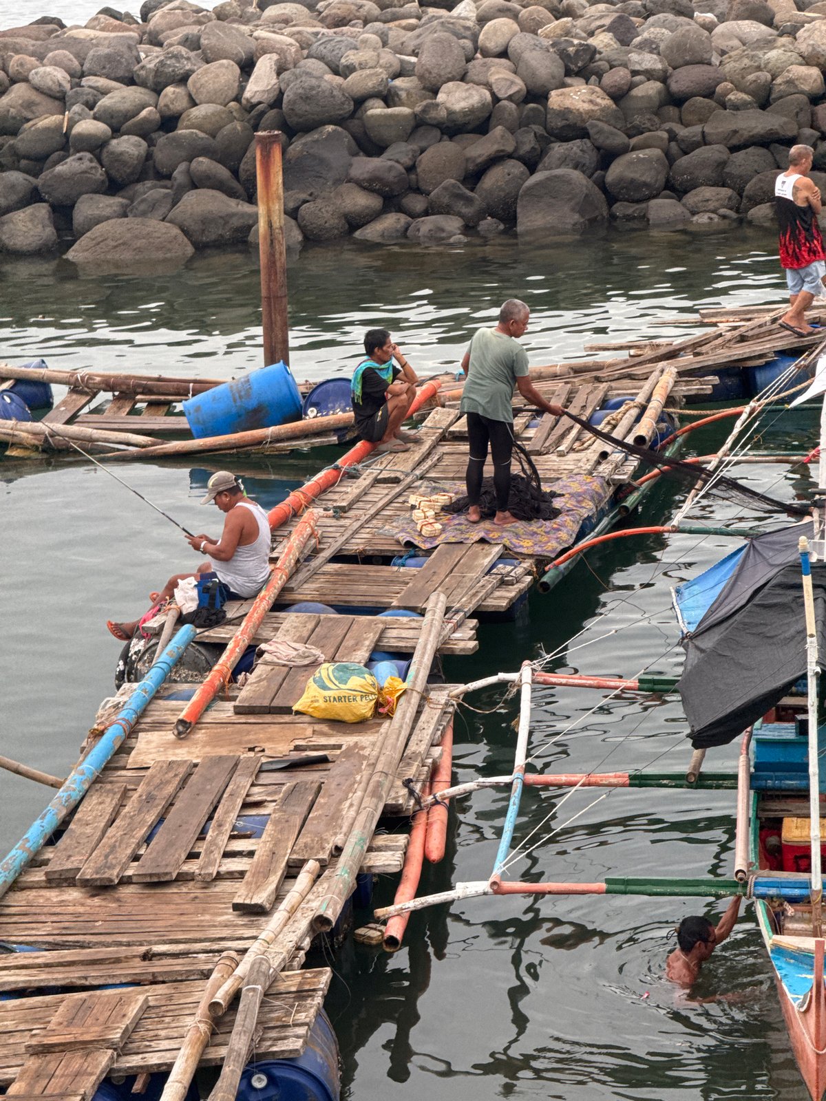 Evening fishing activities captured at Davao City harbor