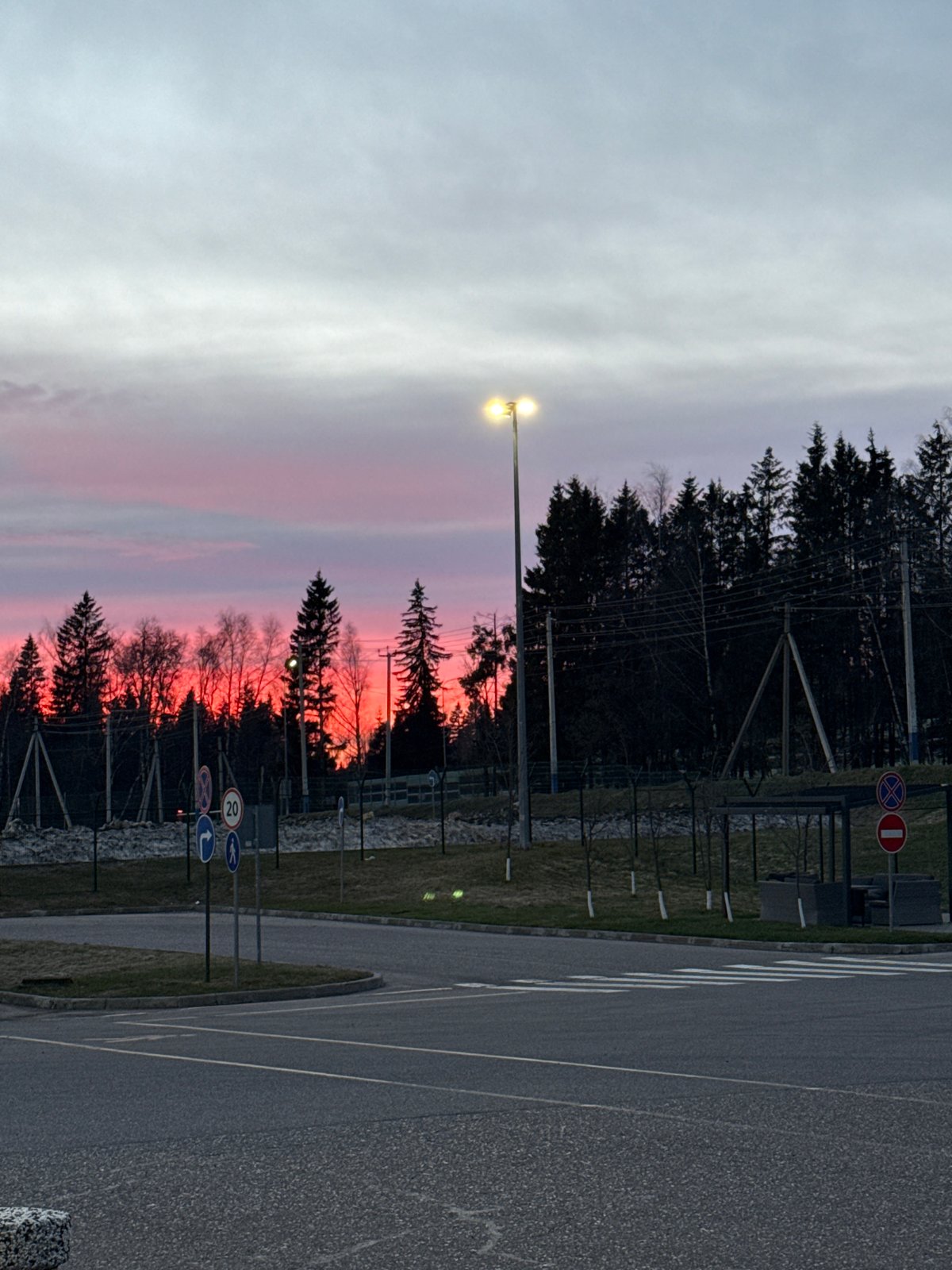 Ordinary workday moments documented in Lupanovo, Russia industrial area