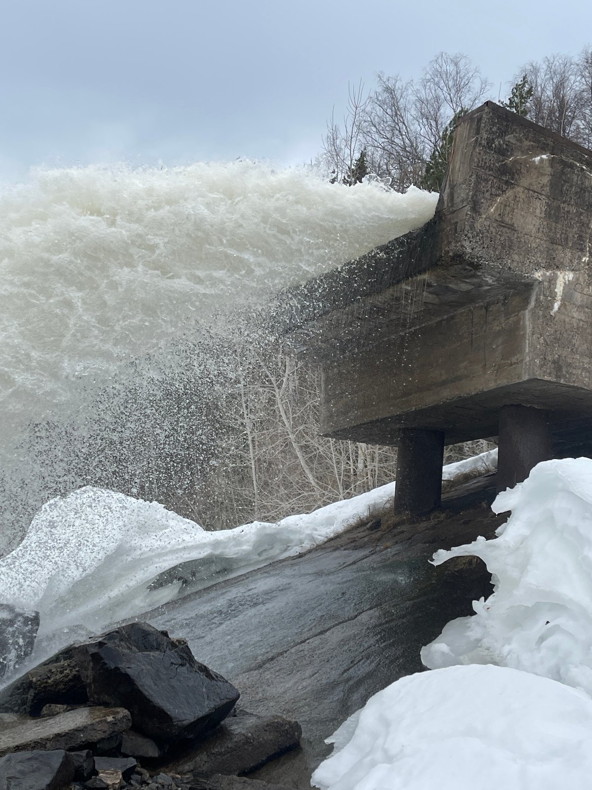 Heavy water flow documented in Chernushka, Russia infrastructure
