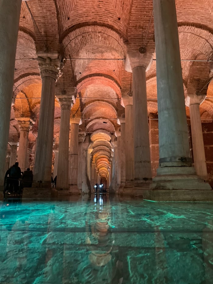 Tourist documents morning visit to Istanbul's historic Sultanahmet landmarks
