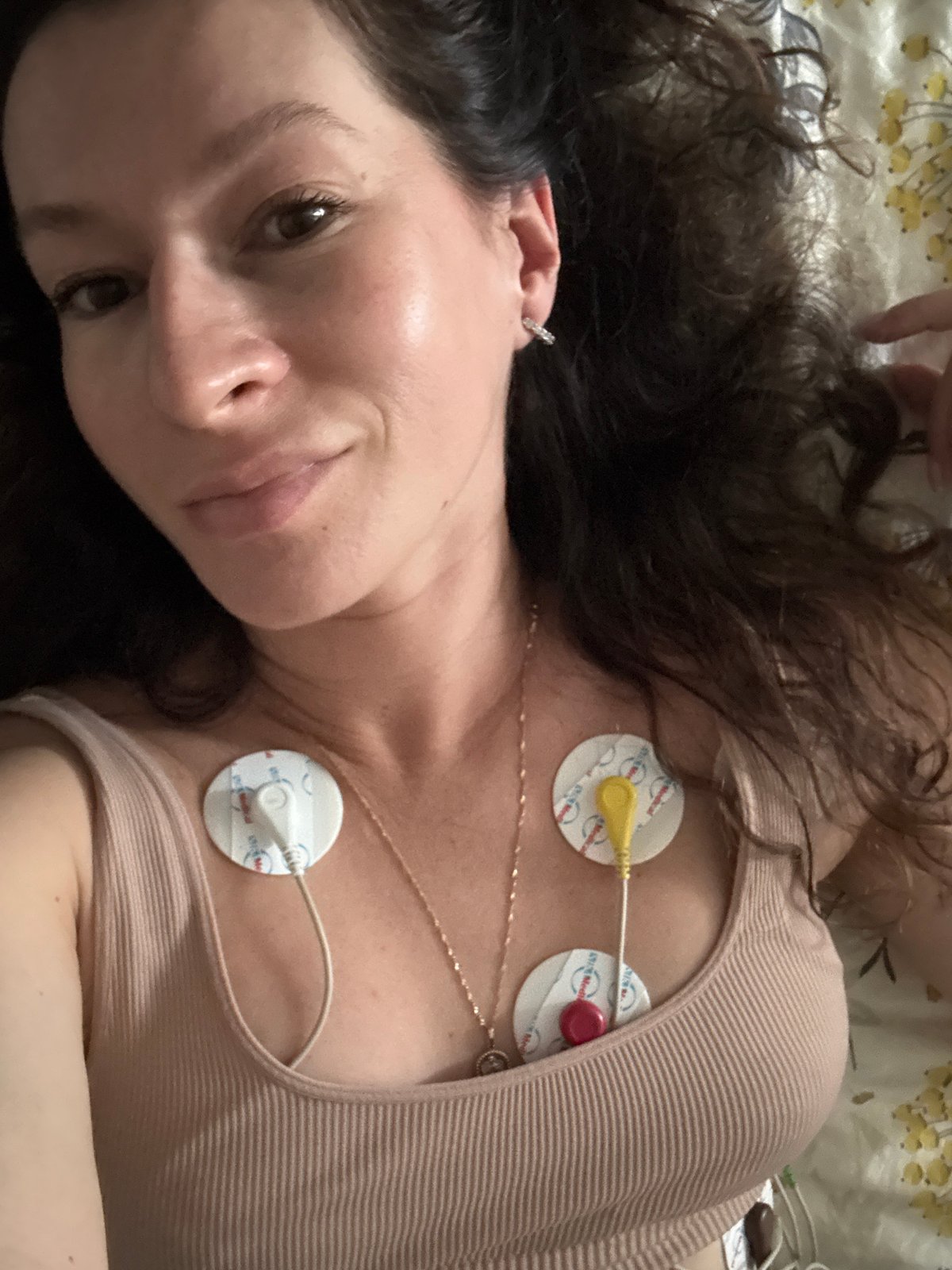 Morning activities documented in Chaikovsky: medical monitoring, zip-lining, fruit