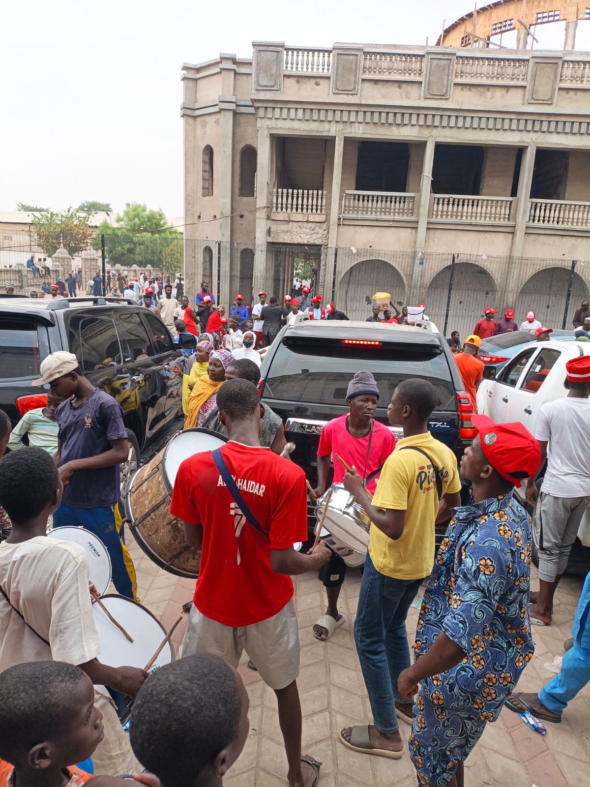 Political rally with music, banners draws crowds in Tudun Wada