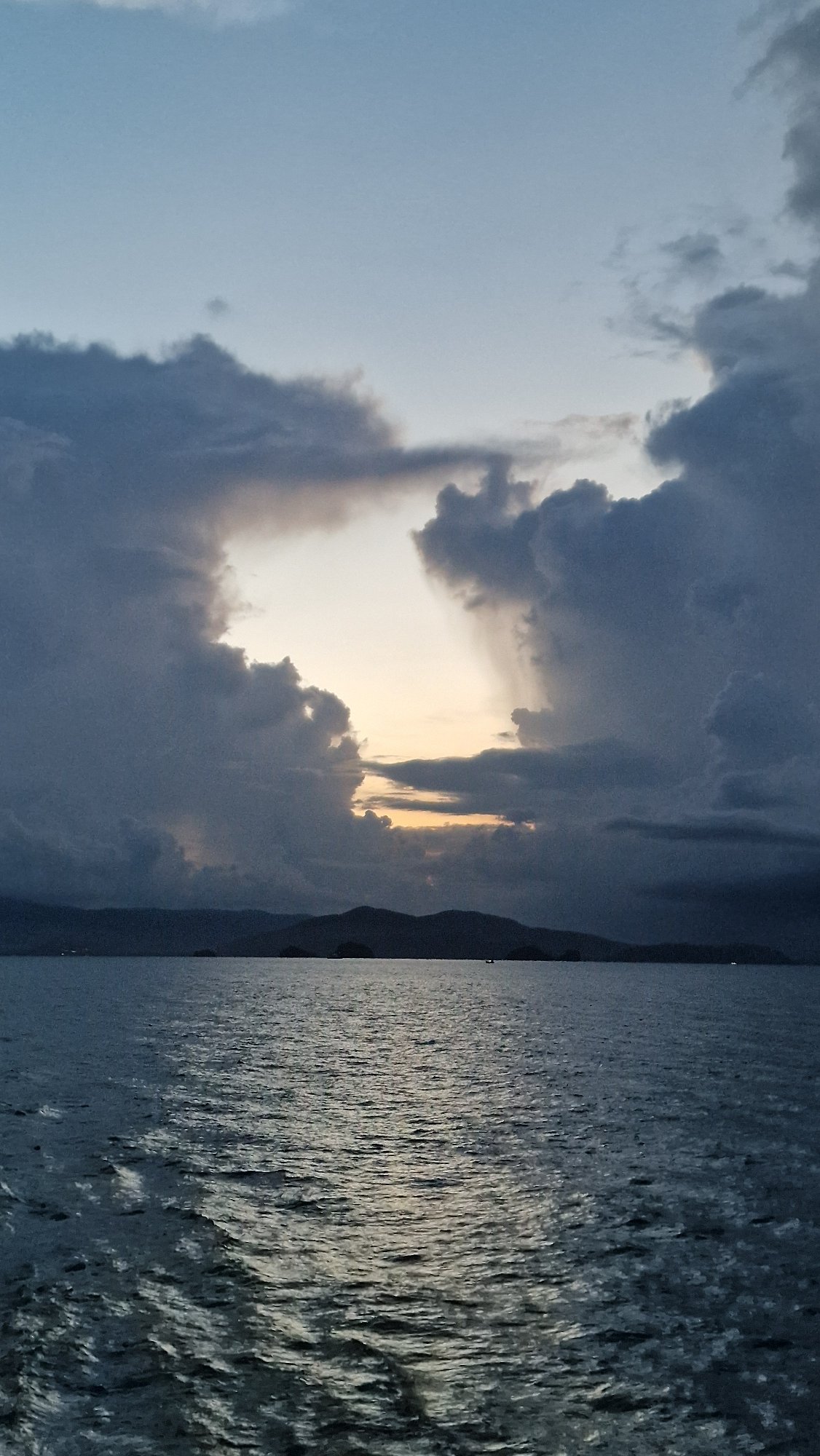 Dramatic sky with breaking light observed over Thai waters