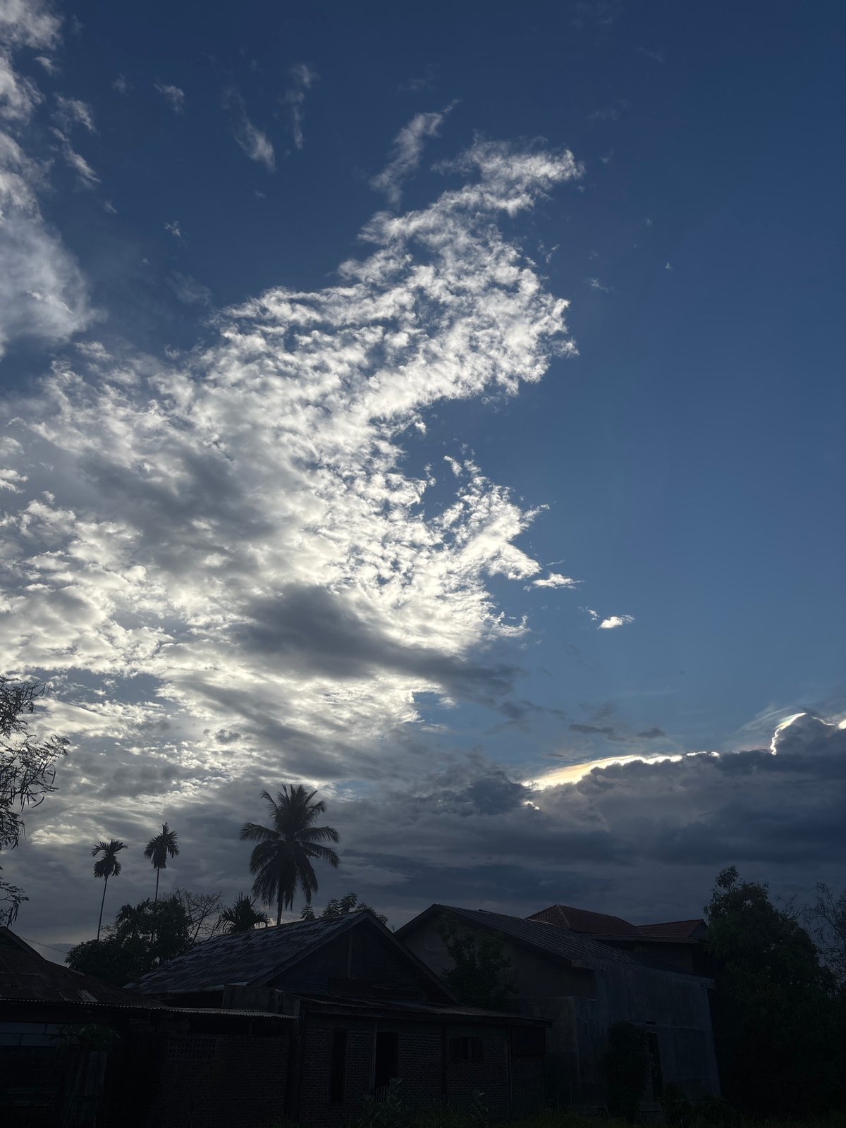 Witness documents ordinary neighborhood life in Lhokseumawe, Indonesia