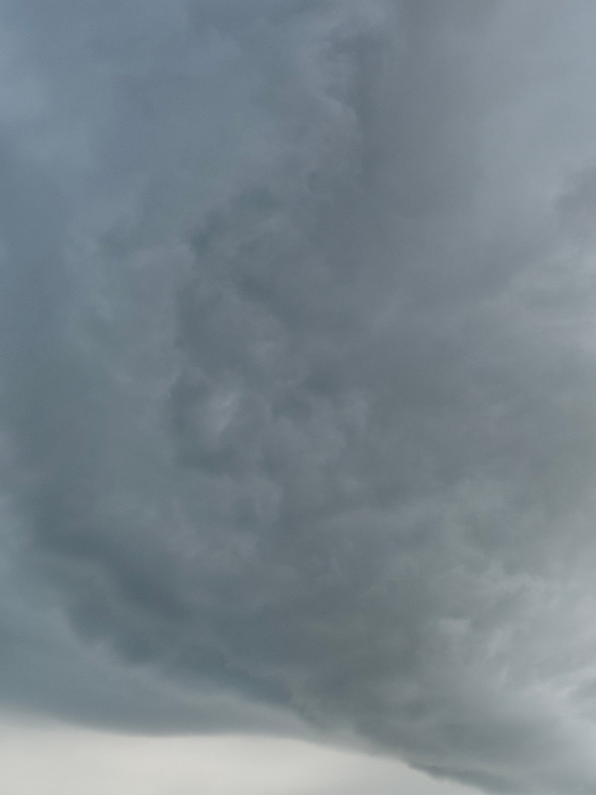 Dense gray clouds observed over Vratsa, Bulgaria