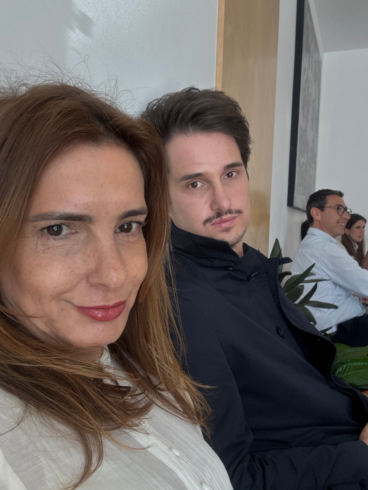 Personal belongings and people photographed indoors in Torres Vedras