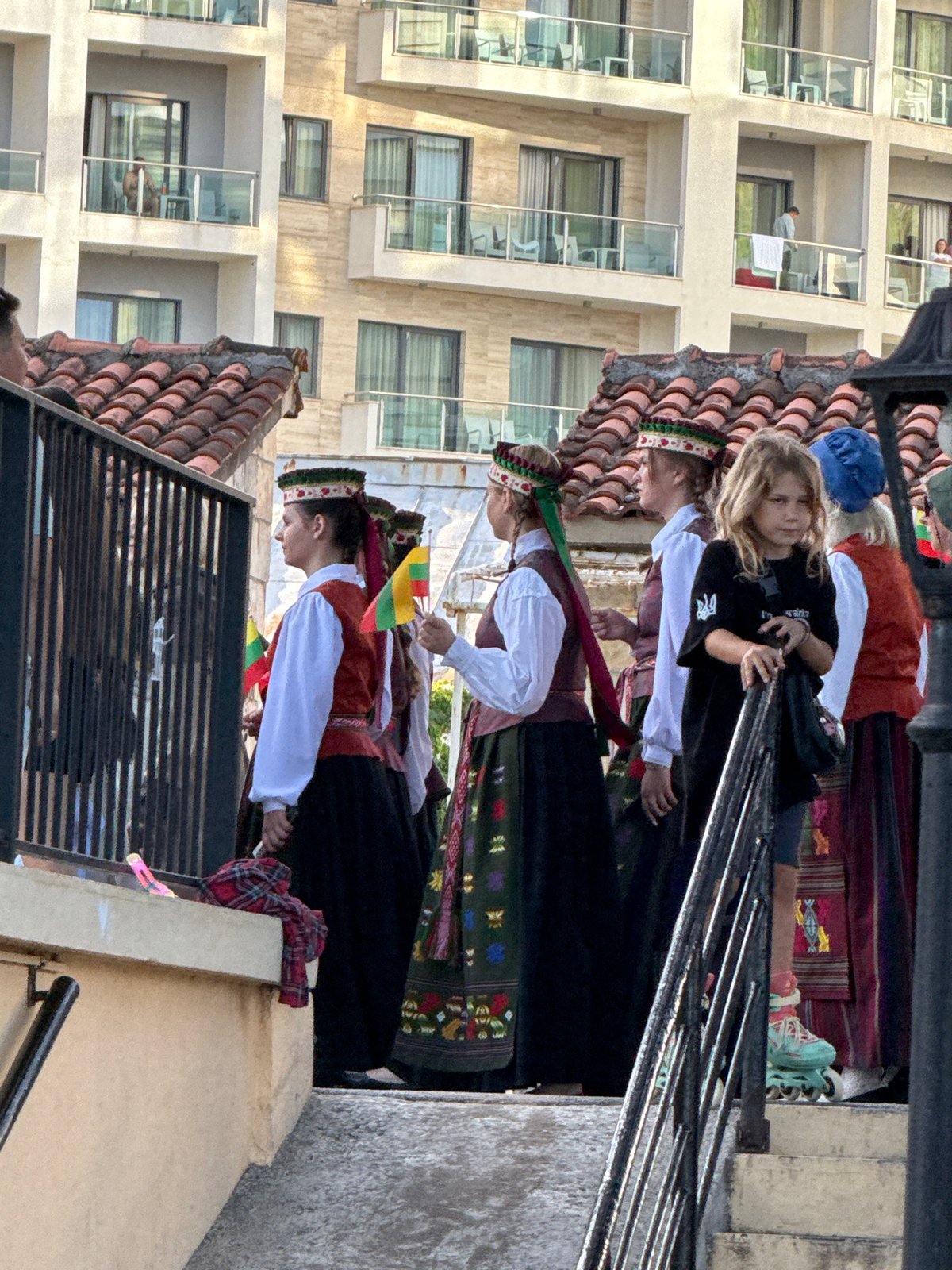 Folk festival and maritime activity observed in Budva coastline