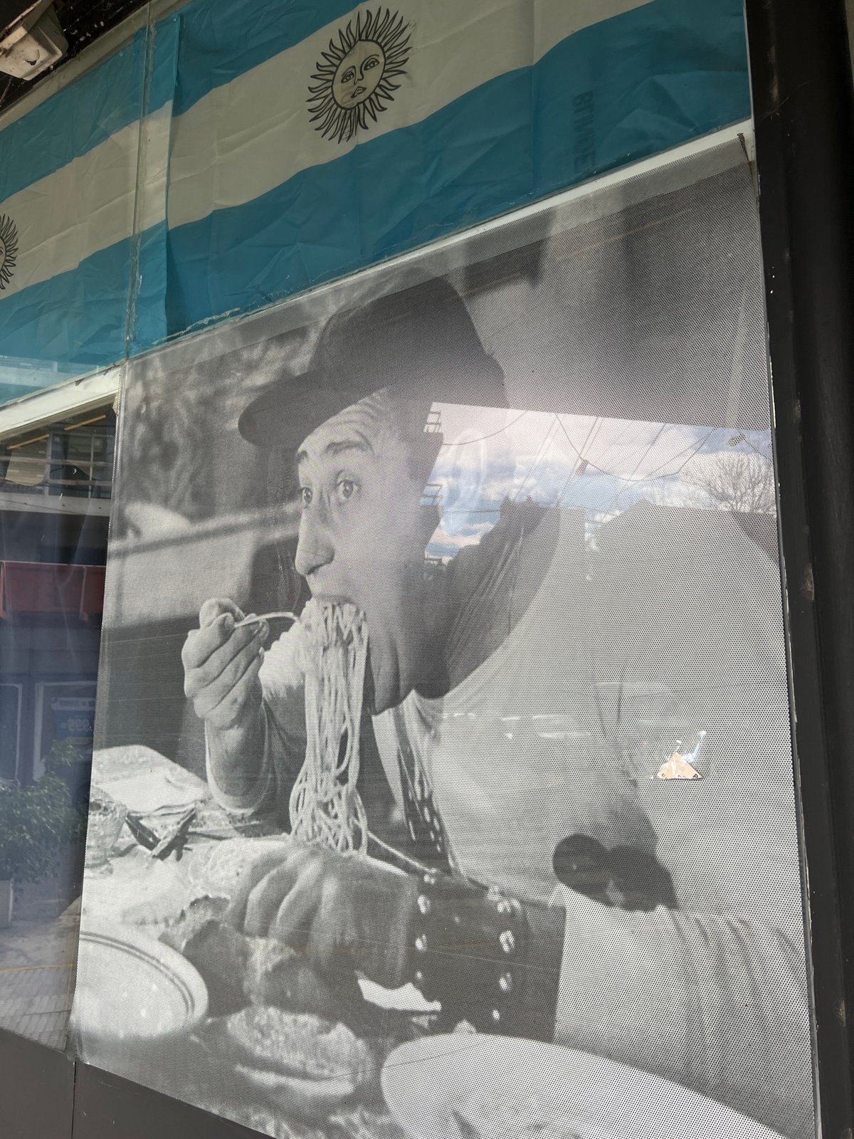 Routine street life documented across Buenos Aires neighborhoods