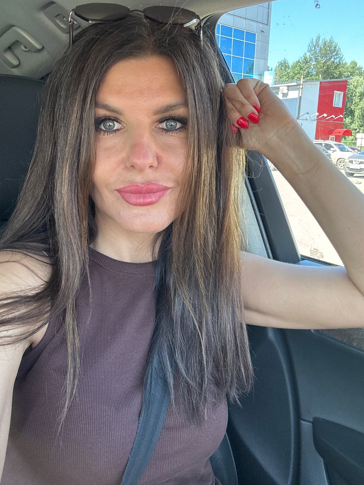 Car selfies in Chaikovsky, Russia, morning of July 5