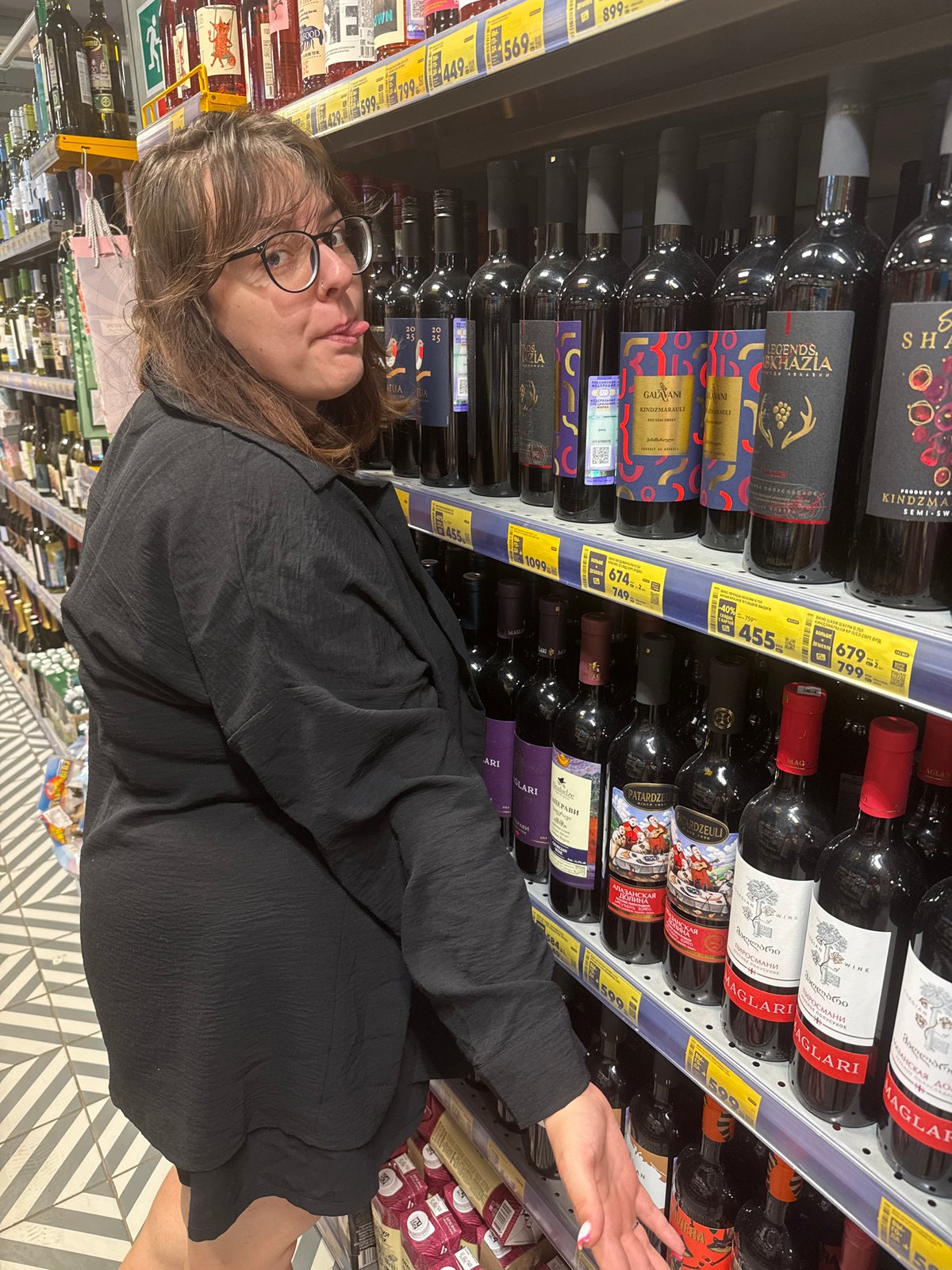 Grocery run and casual moments in Dmitrov, Russia
