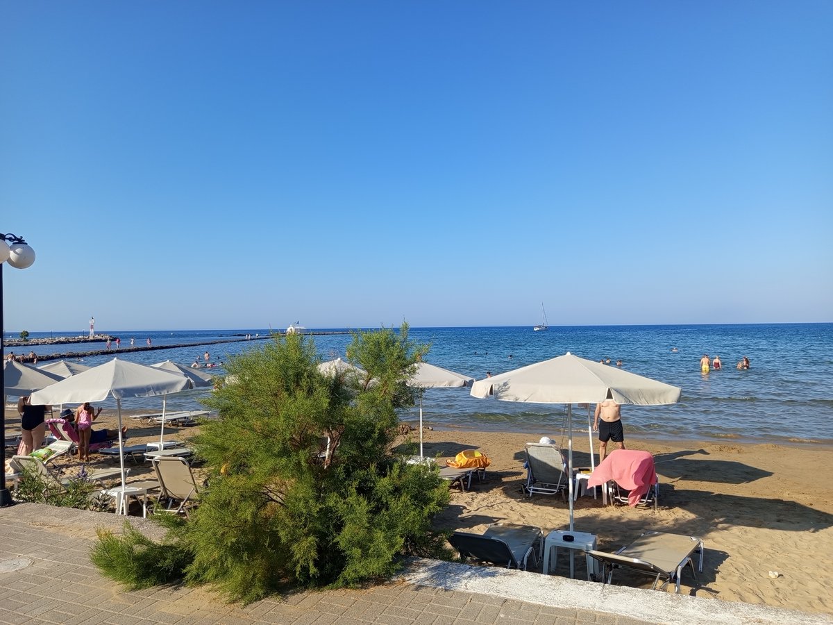 Sunny afternoon on the Georgioupoli waterfront and beach