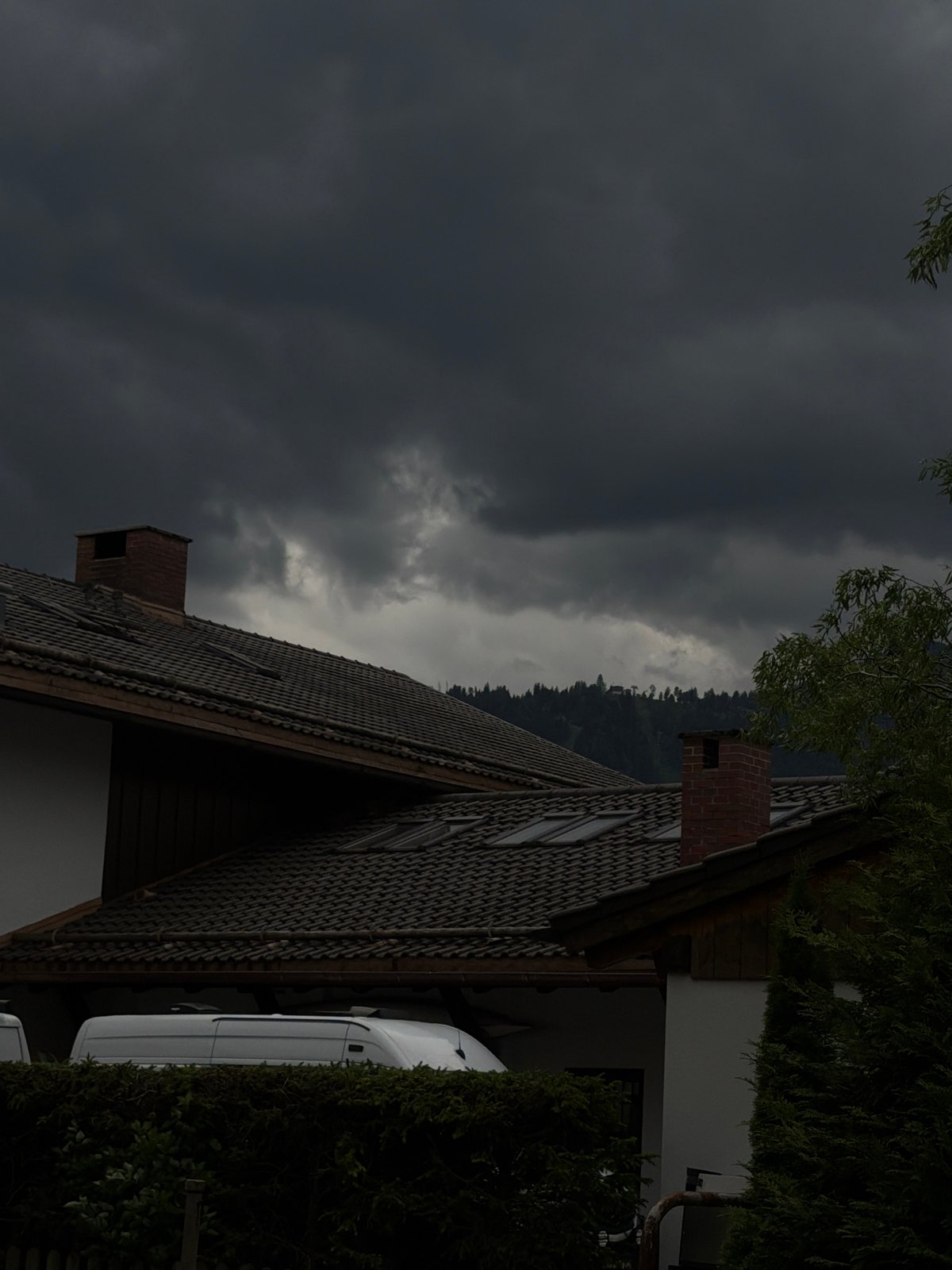 Residential and mountain views documented in Garmisch-Partenkirchen