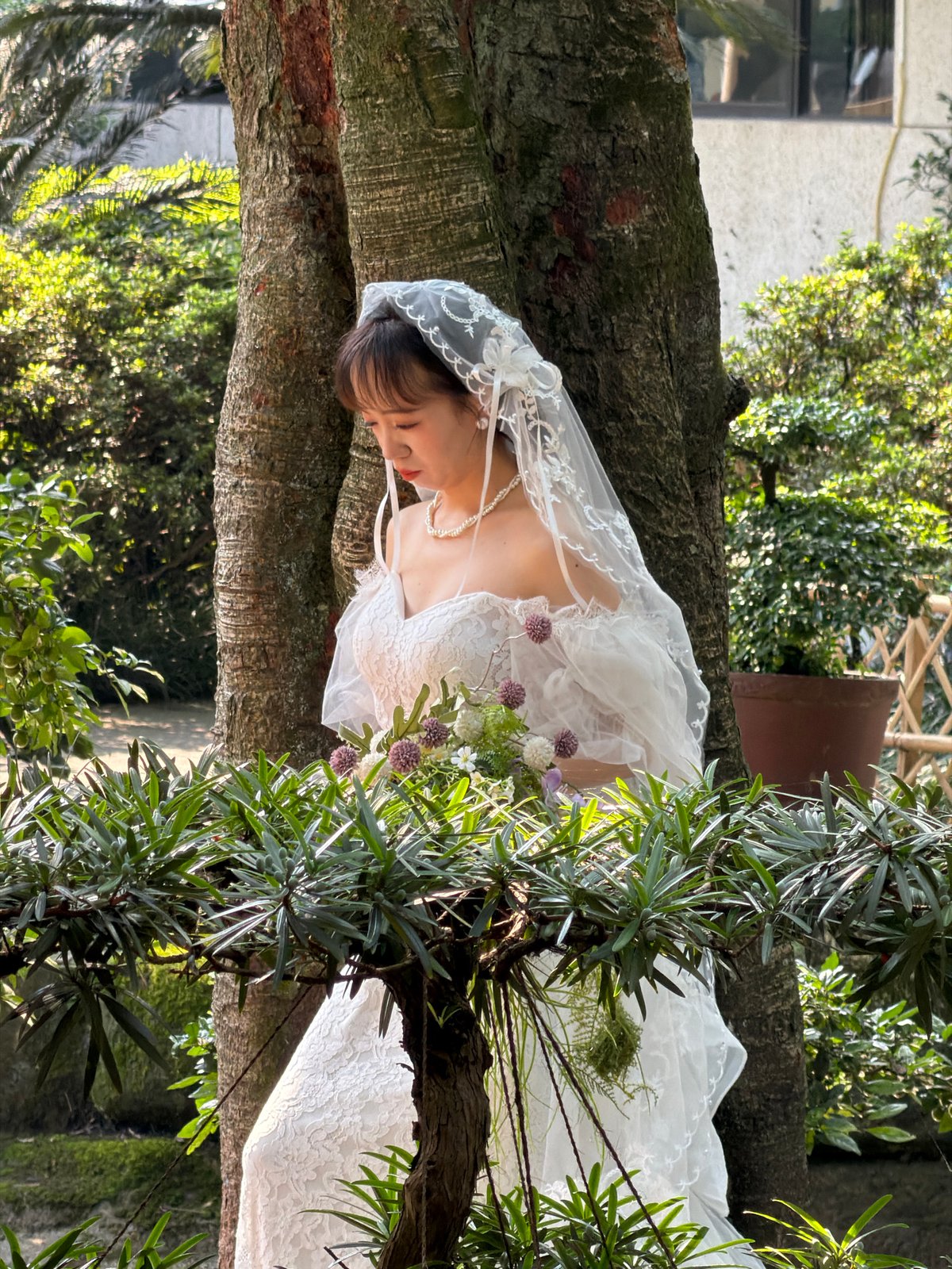 Photography sessions capture wedding, traditional dress portraits in Jiangbeicheng