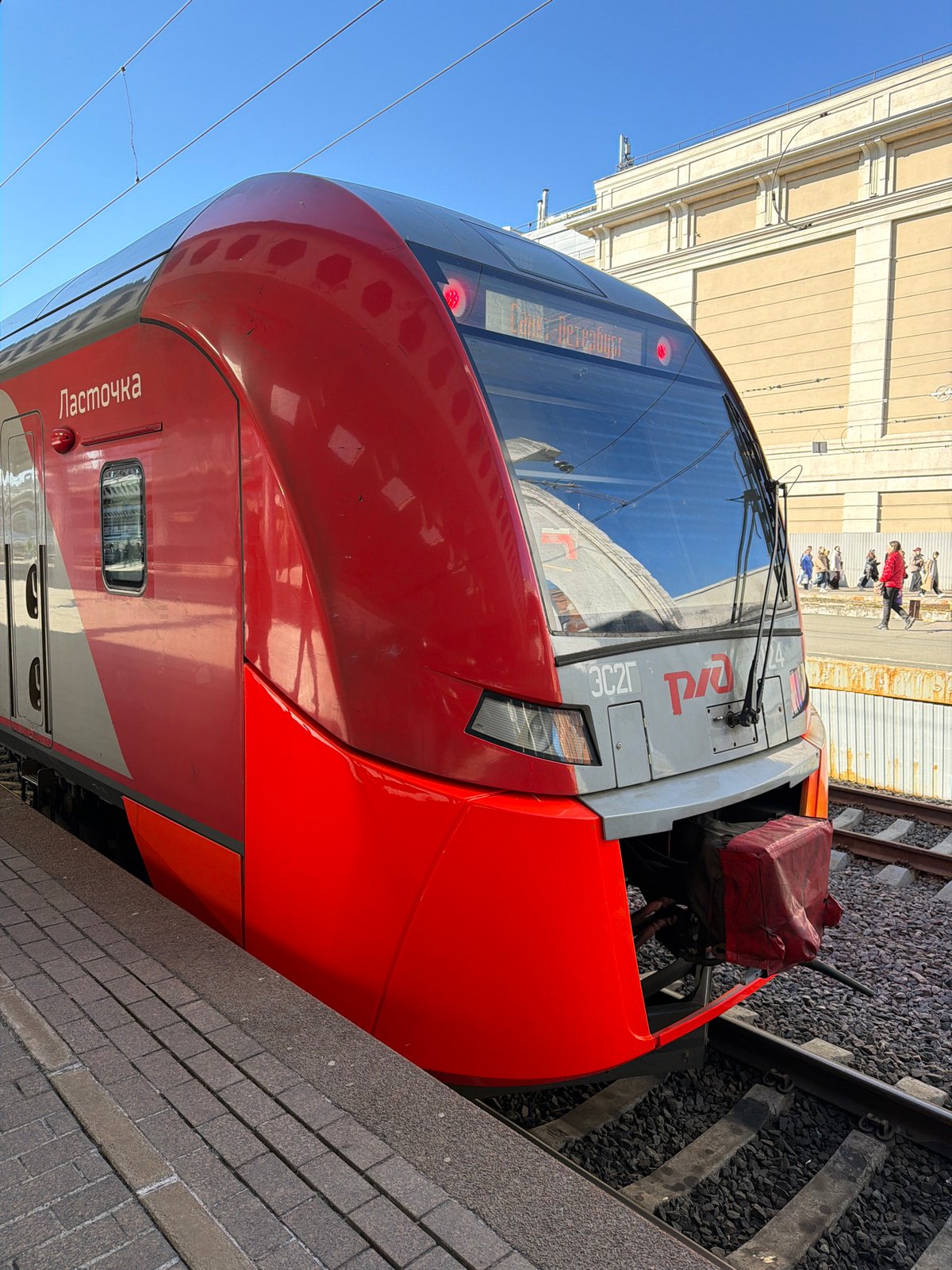 Morning commute documented through Saint Petersburg public transit system