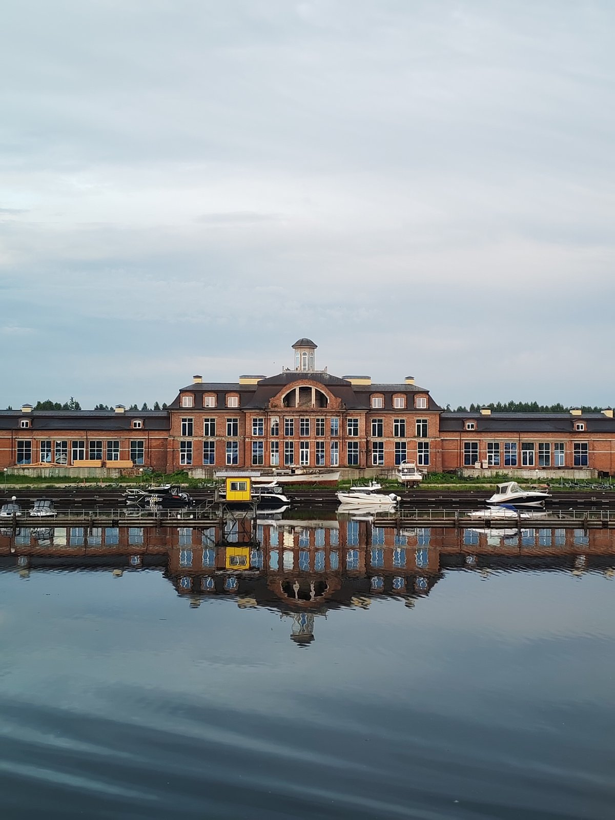 Waterfront brick building observed in Gorodnya, Russia