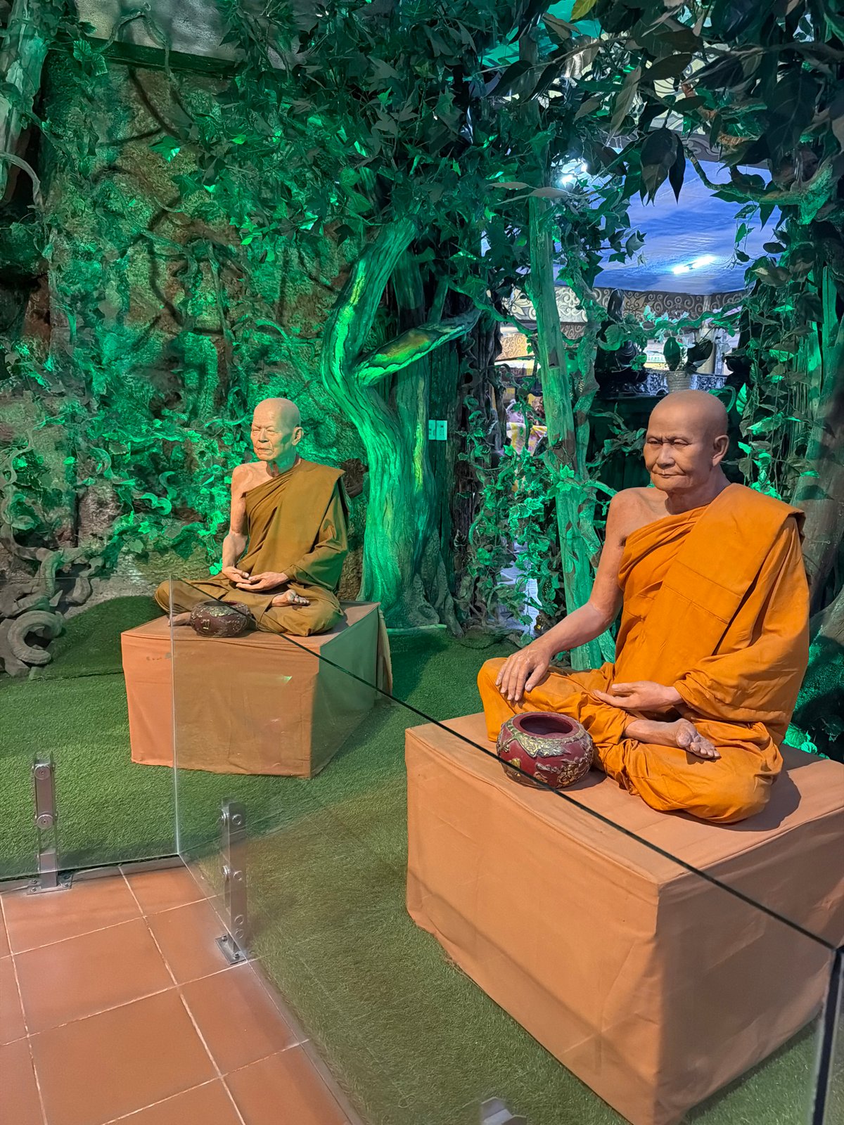 Tourist explores themed attraction with religious, horror exhibits in Vietnam