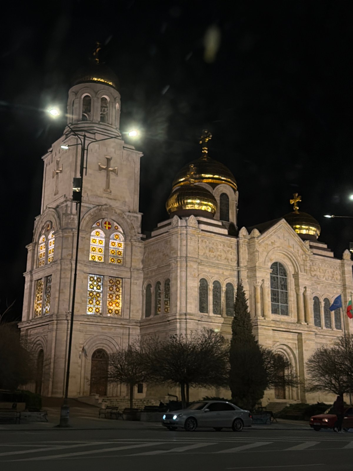Evening photography tour captures Varna landmarks and streetscapes