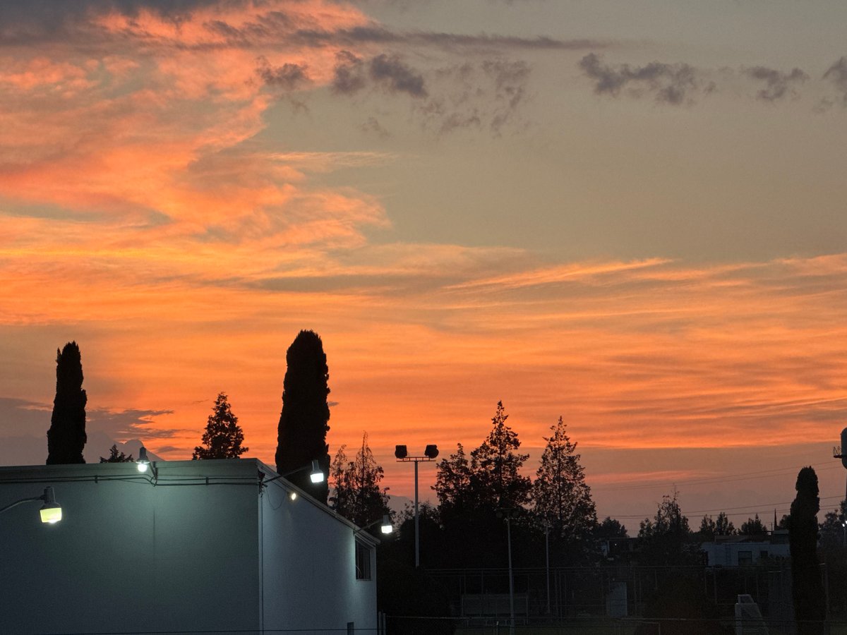Twilight moments and selfies captured across Puebla, Mexico