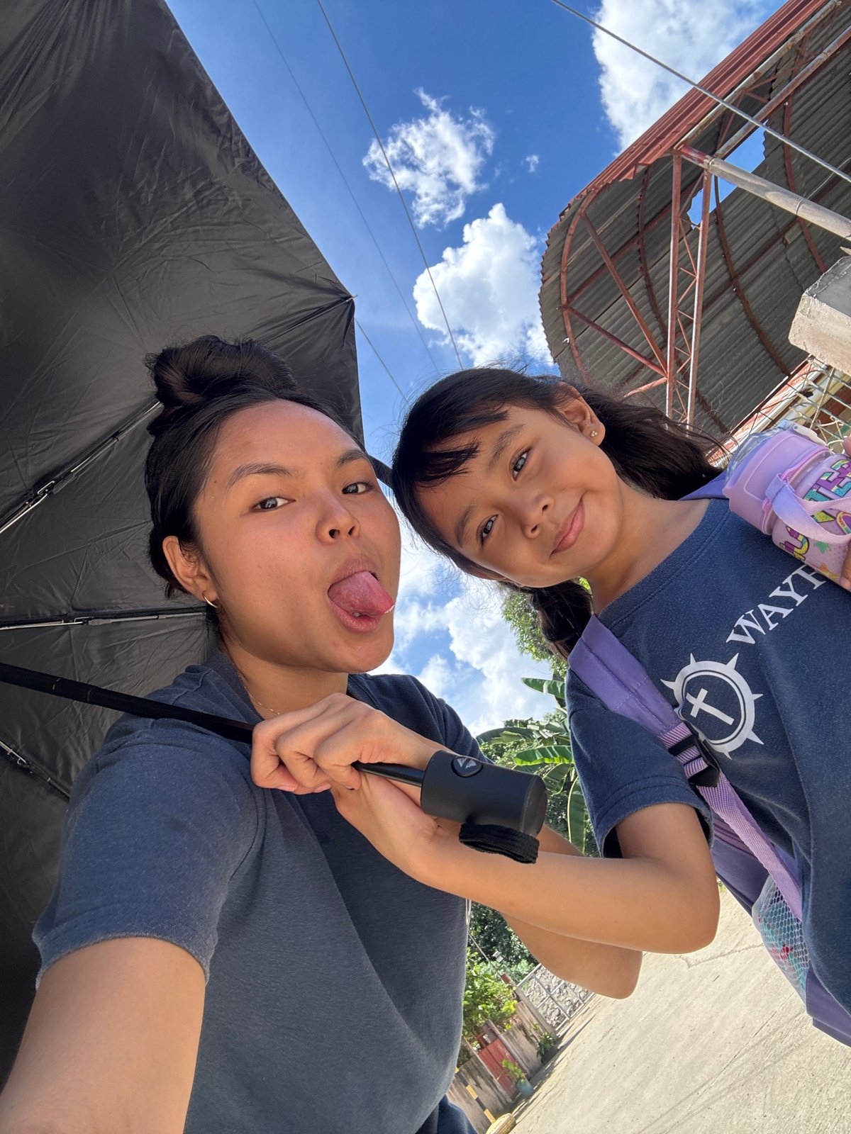Sunny morning in Davao: coconut vendors, street life, and pets