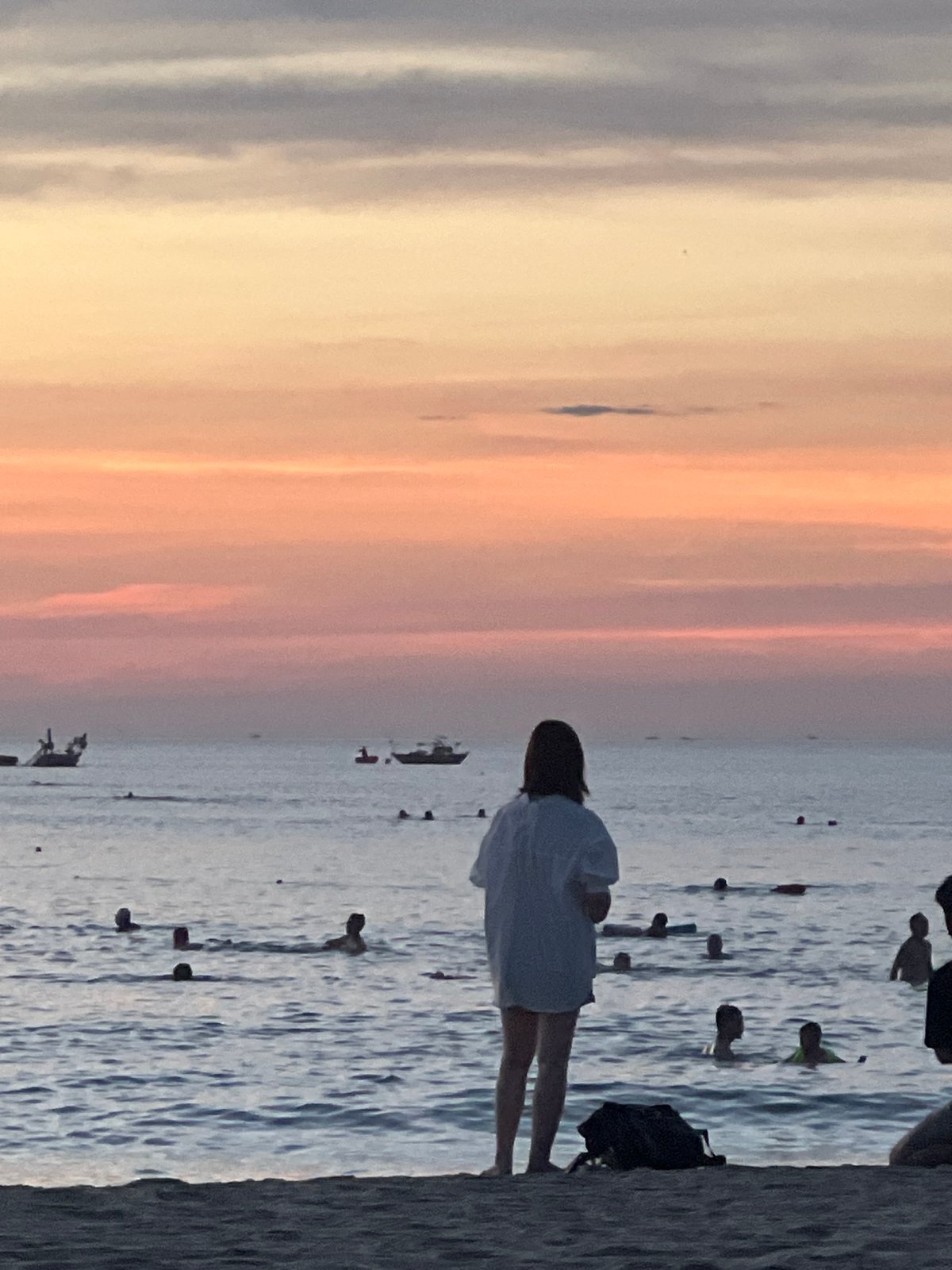 Sunset evening on My Khe Beach, Đà Nẵng