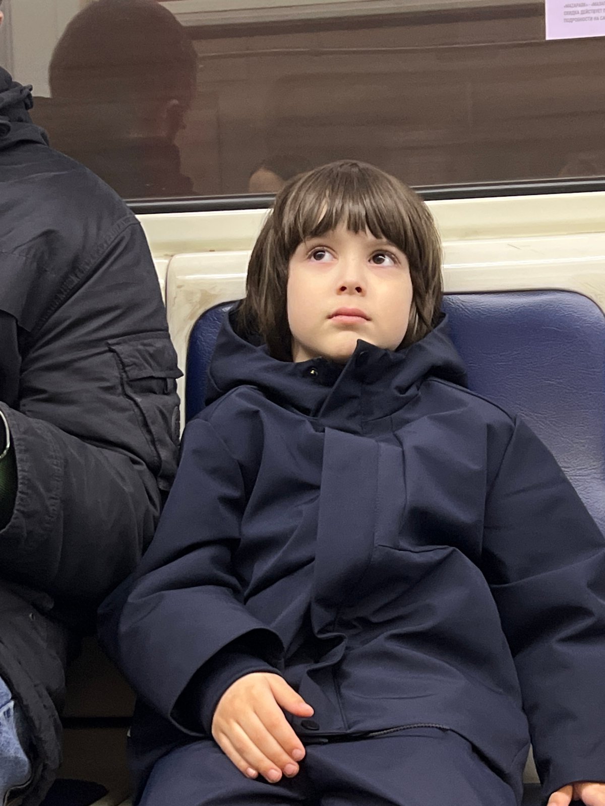 Child observed on metro train in Saint Petersburg