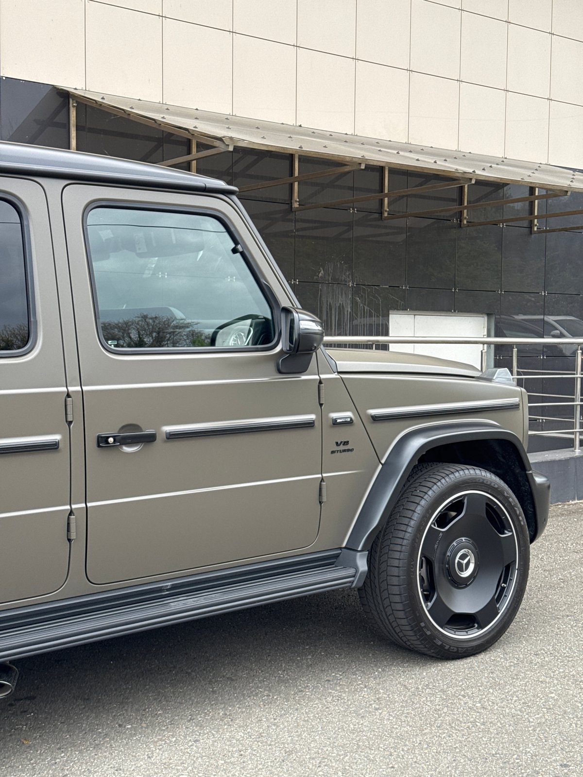 Mercedes G-Wagen spotted parked in Sirius, Russia