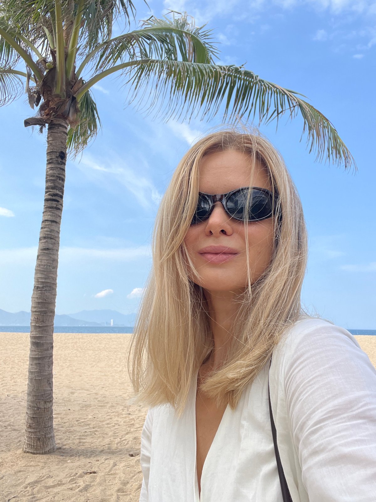 Morning beach scenes documented in Nha Trang, Vietnam