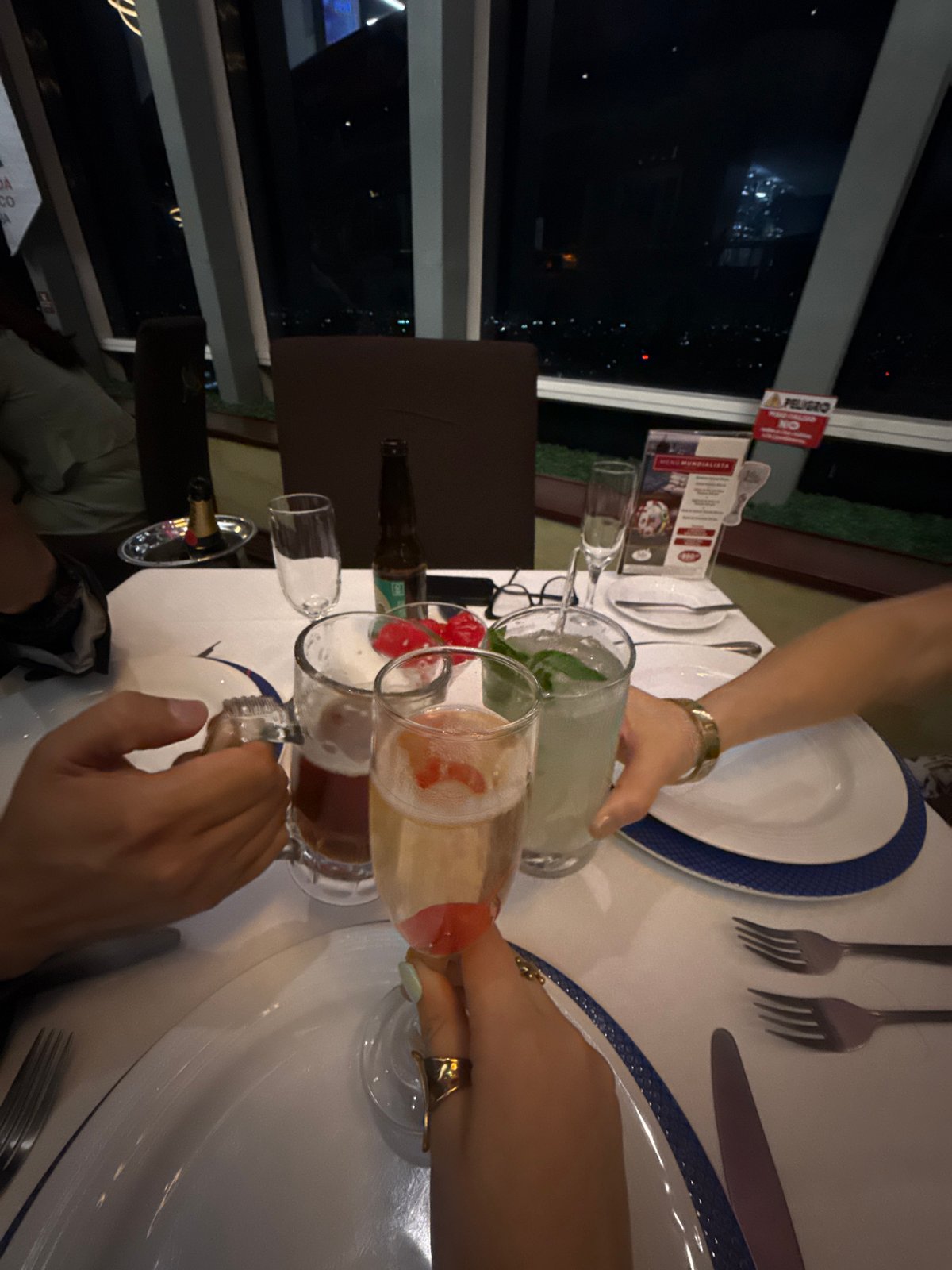 Late night dining and gallery visit documented in Mexico City