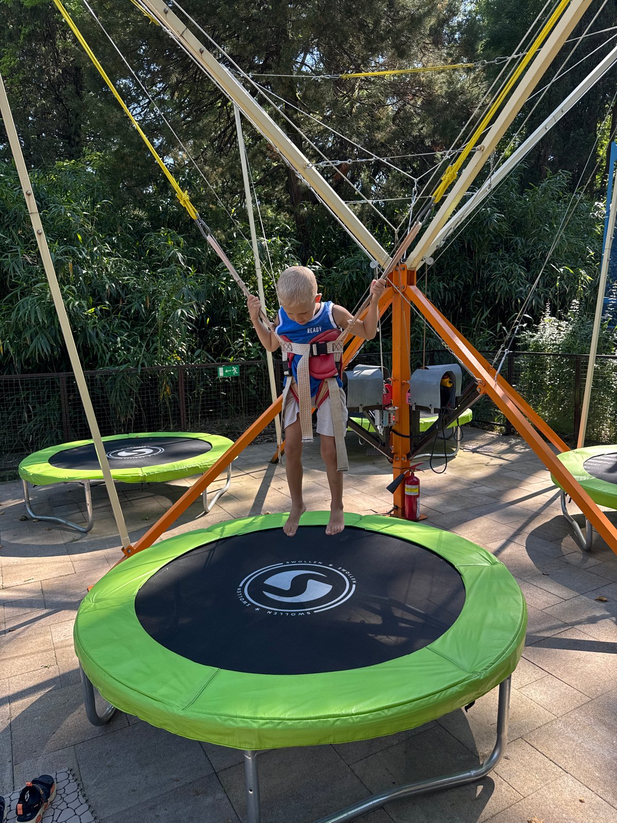 Family enjoys afternoon at Sochi amusement park and gardens