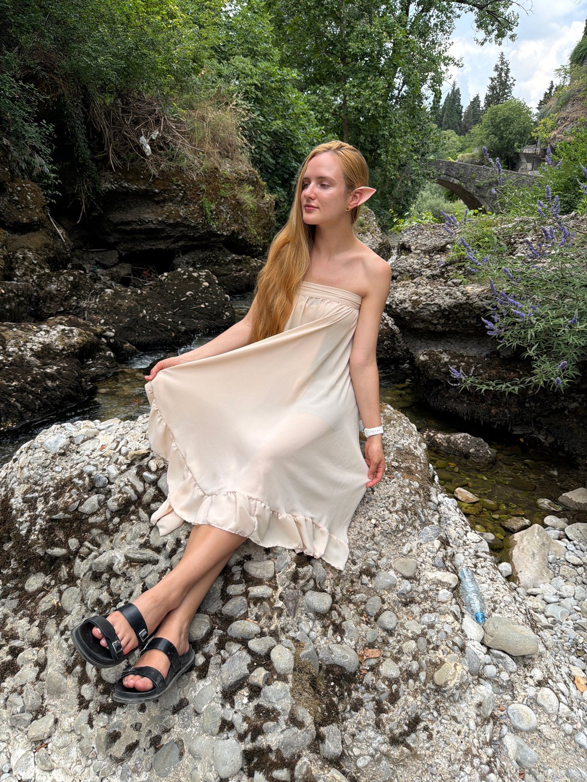 Styled outdoor shoot on rocky terrain near Podgorica