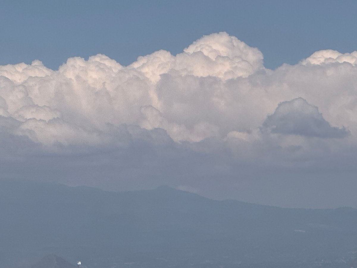 Dramatic cloud formations observed over mountain range in Mexico