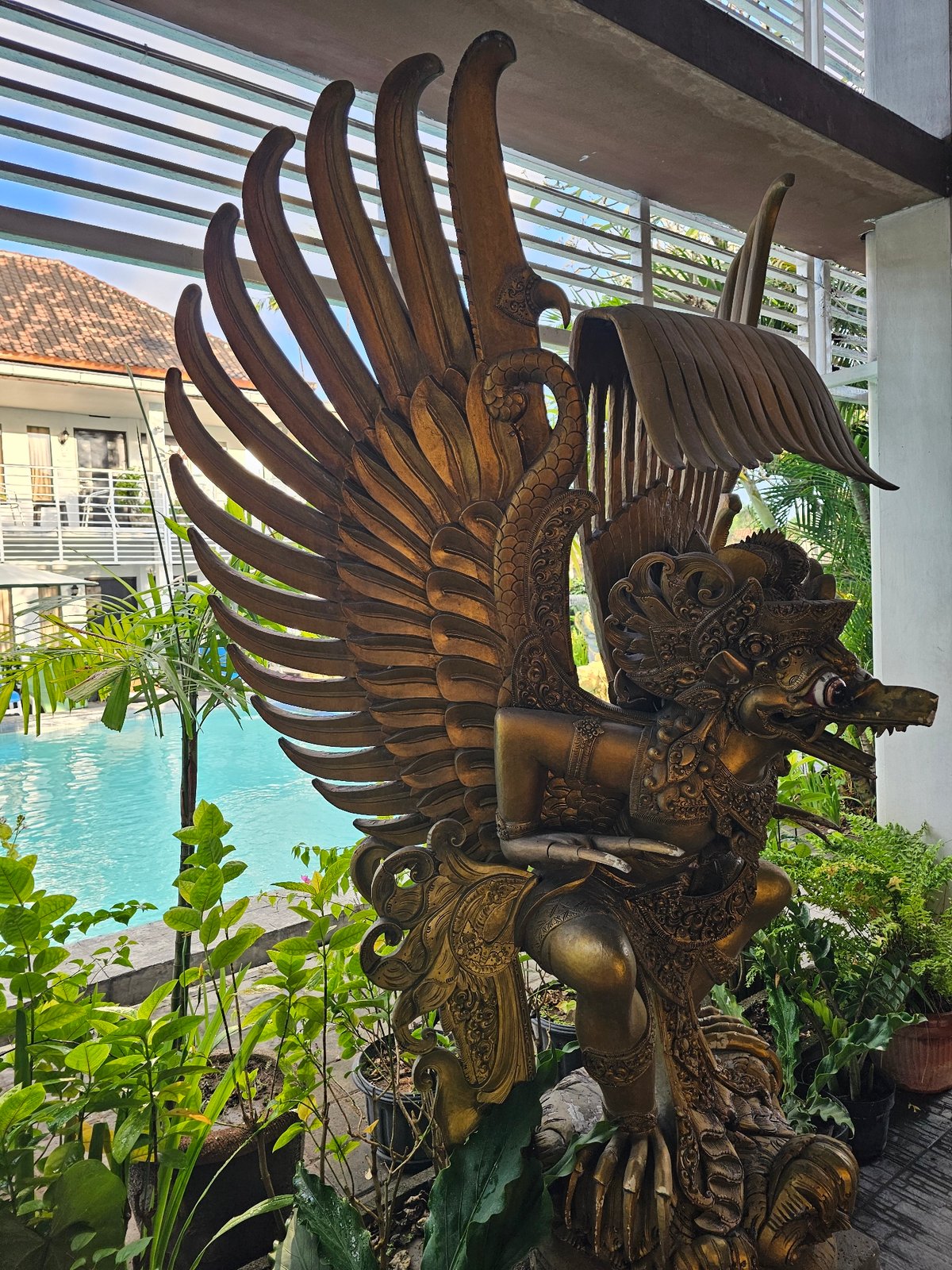 Evening street life and cafe scenes documented in Denpasar