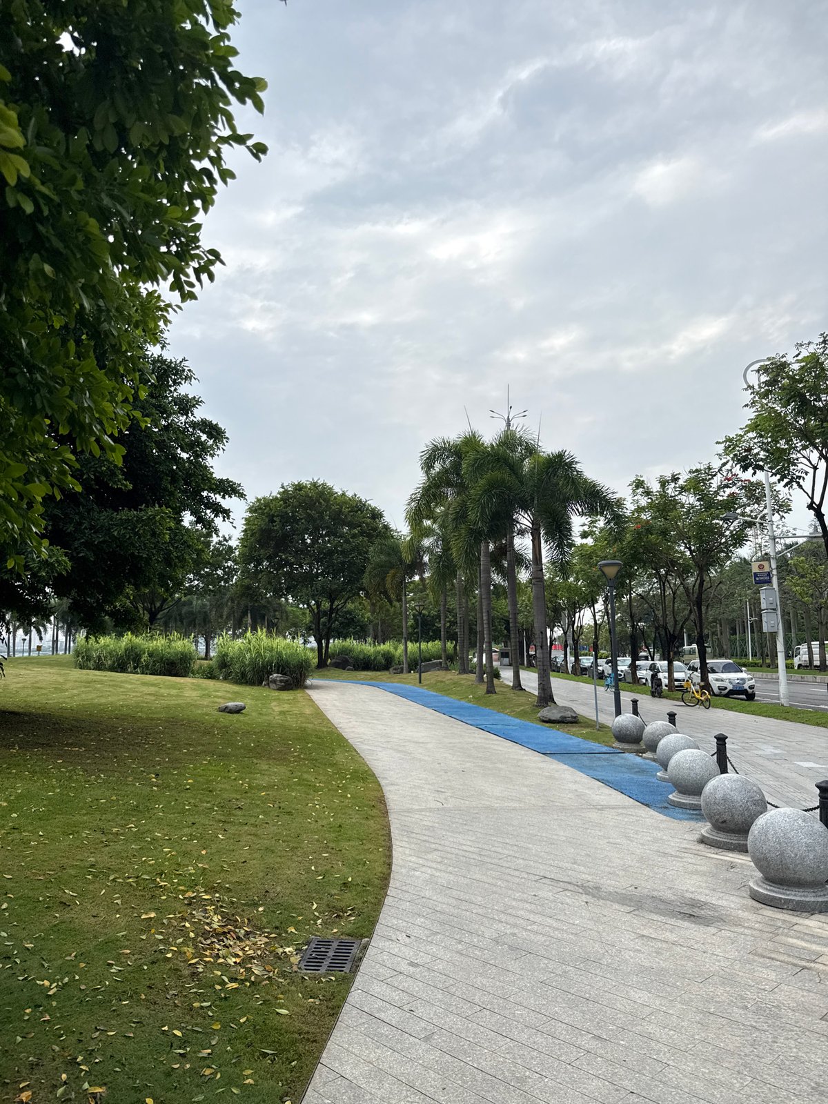 Haizhu riverside park and skyline, Guangzhou