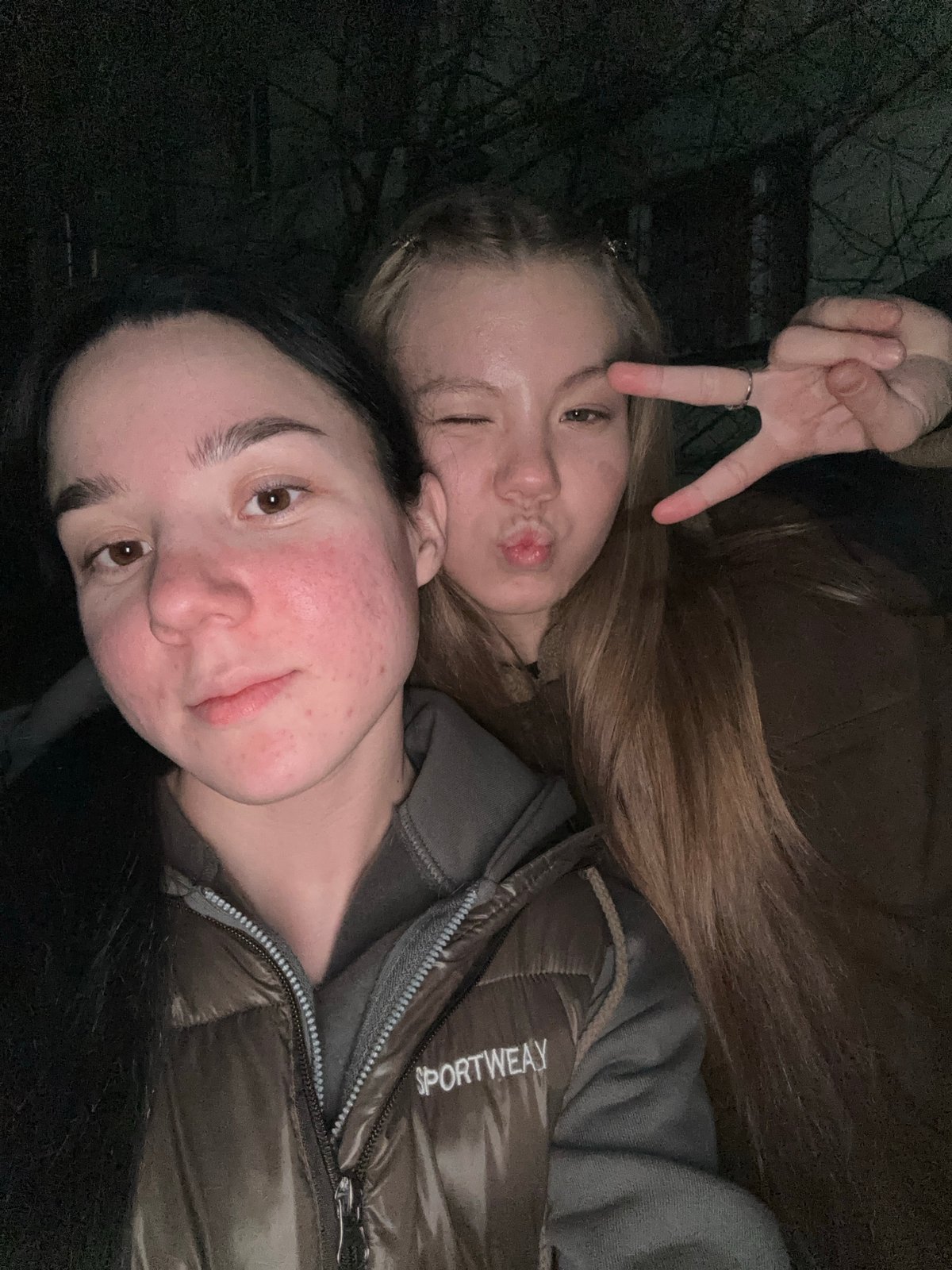 Ordinary life moments documented across Chaikovsky, Russia in single evening