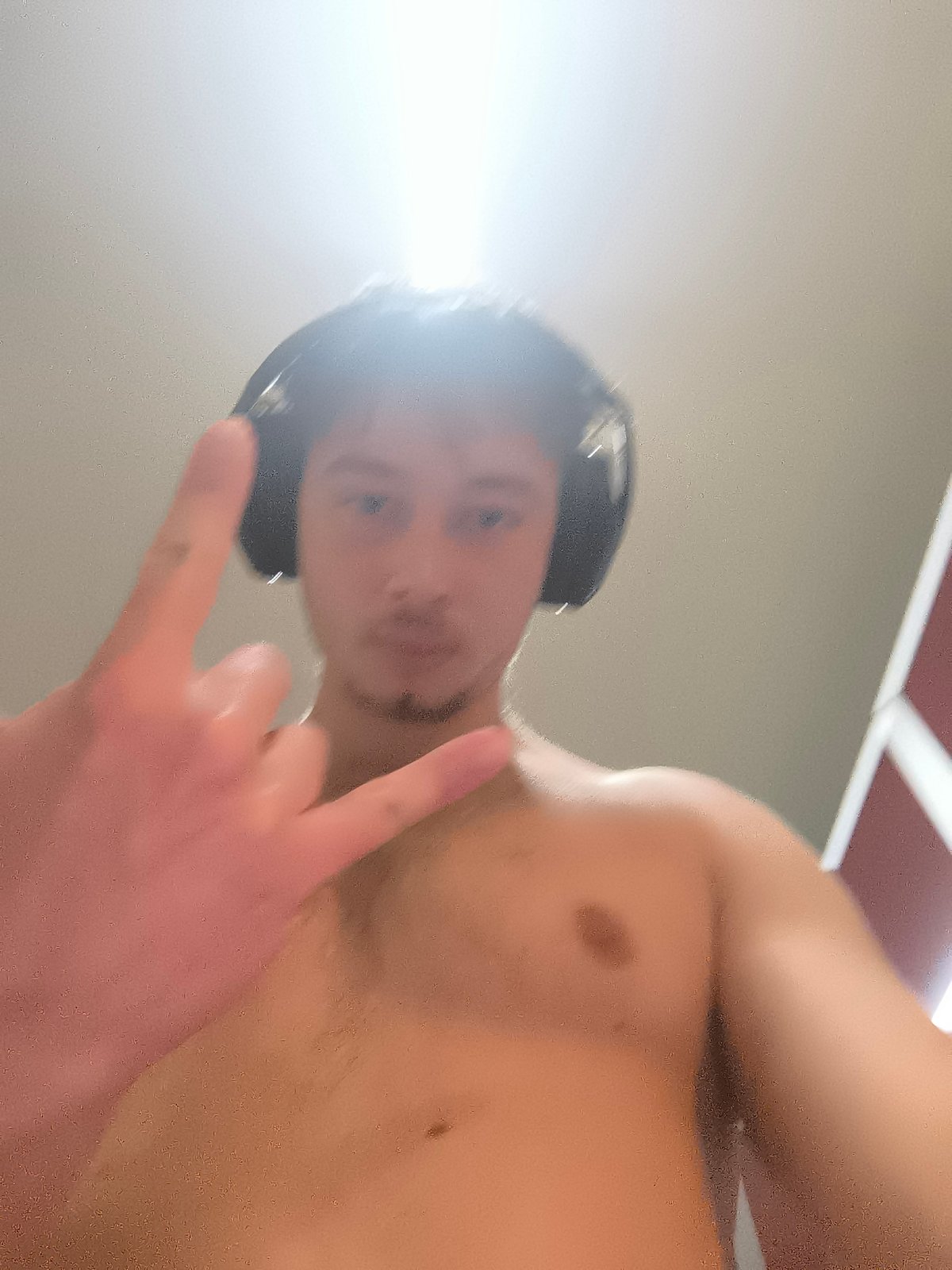 Person Takes Multiple Selfies in Sofia Apartment Over Three Minutes