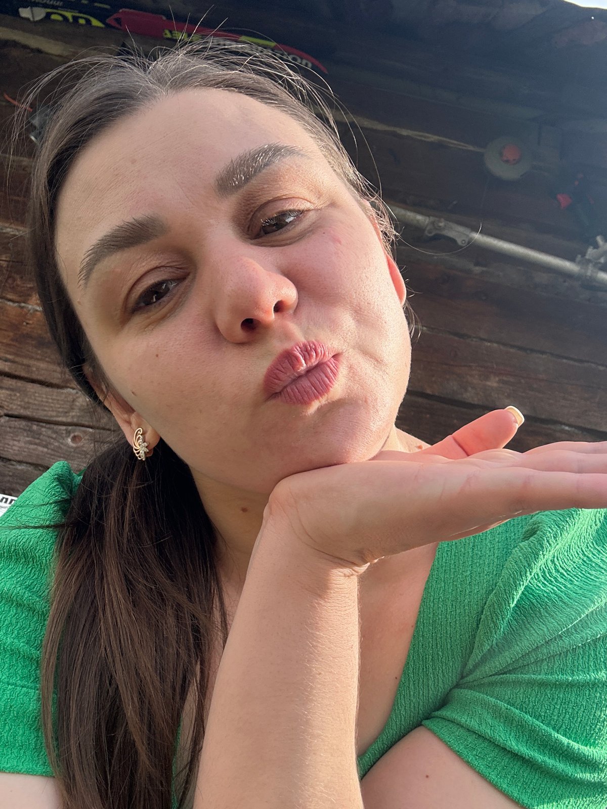 Casual moments documented across Chaikovsky, Russia Friday afternoon