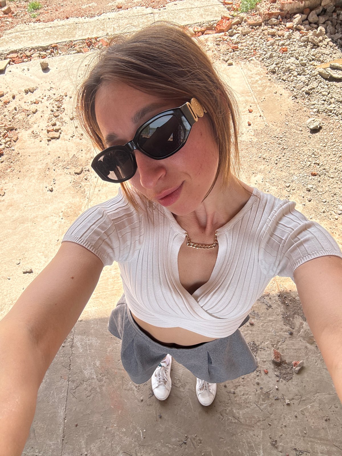 Woman photographed at multiple locations in Chaikovsky, Russia