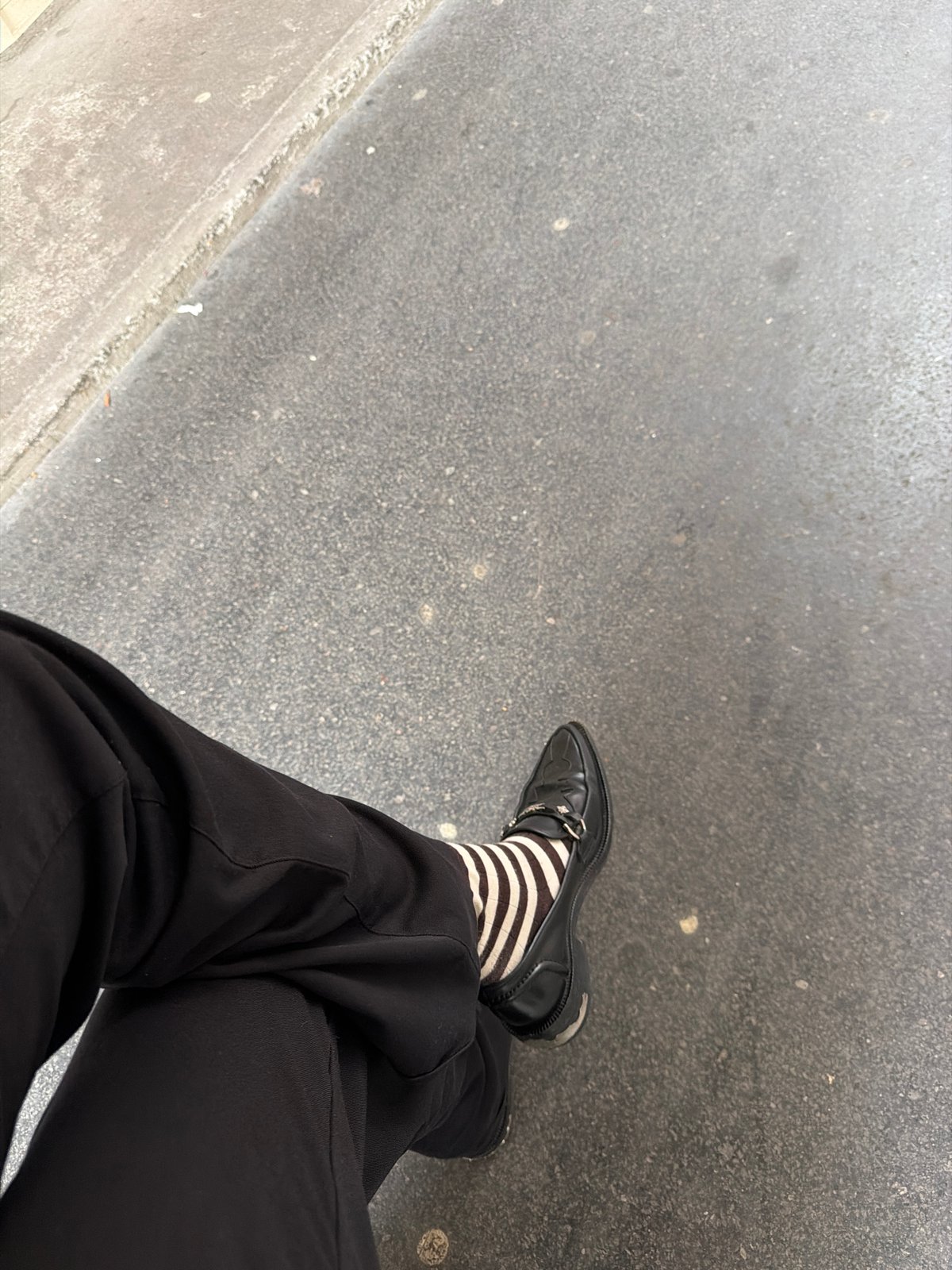 Routine pedestrian activity observed in central Paris Saturday afternoon