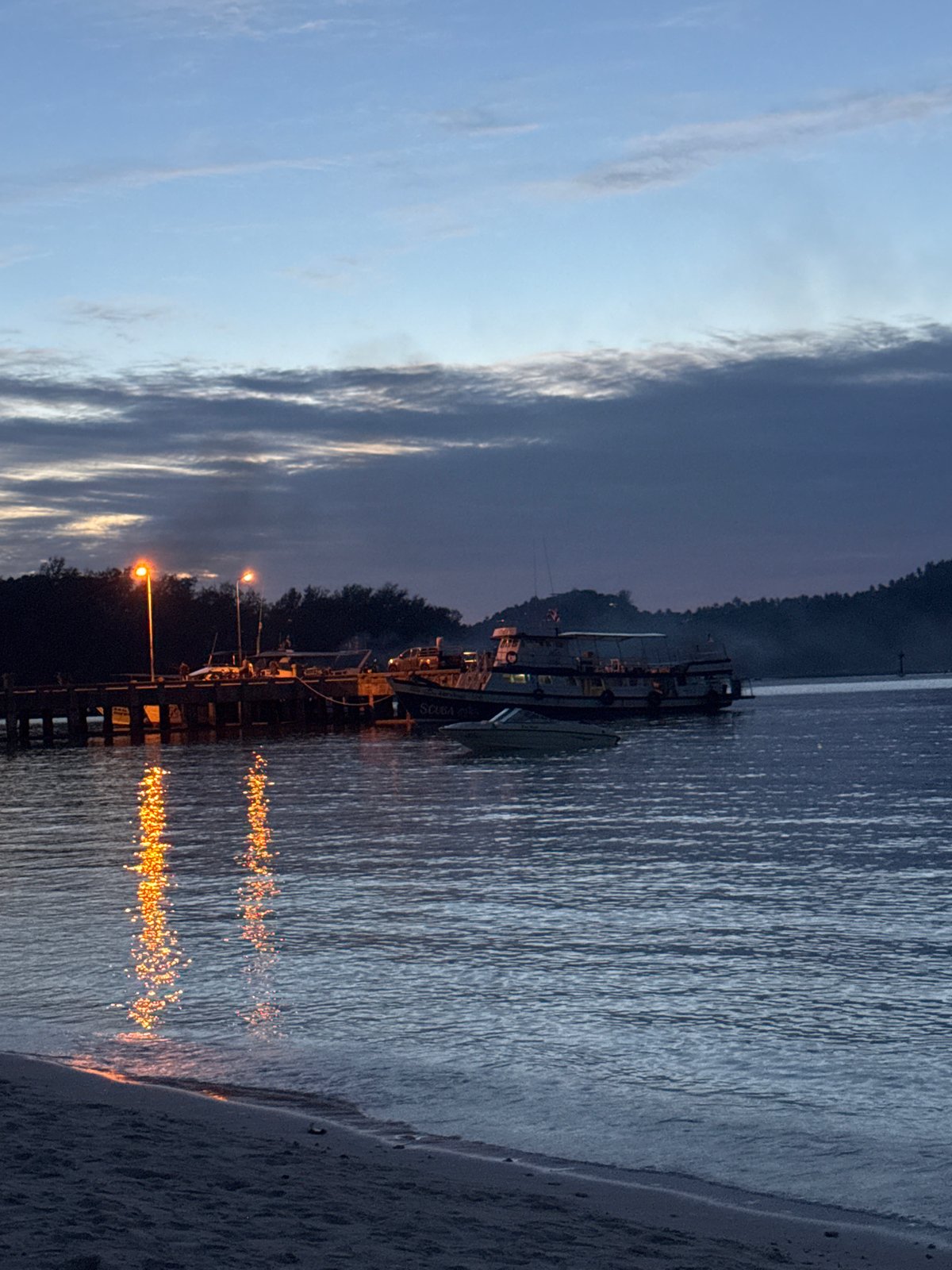 Evening life moments captured across Koh Phangan waterfront areas